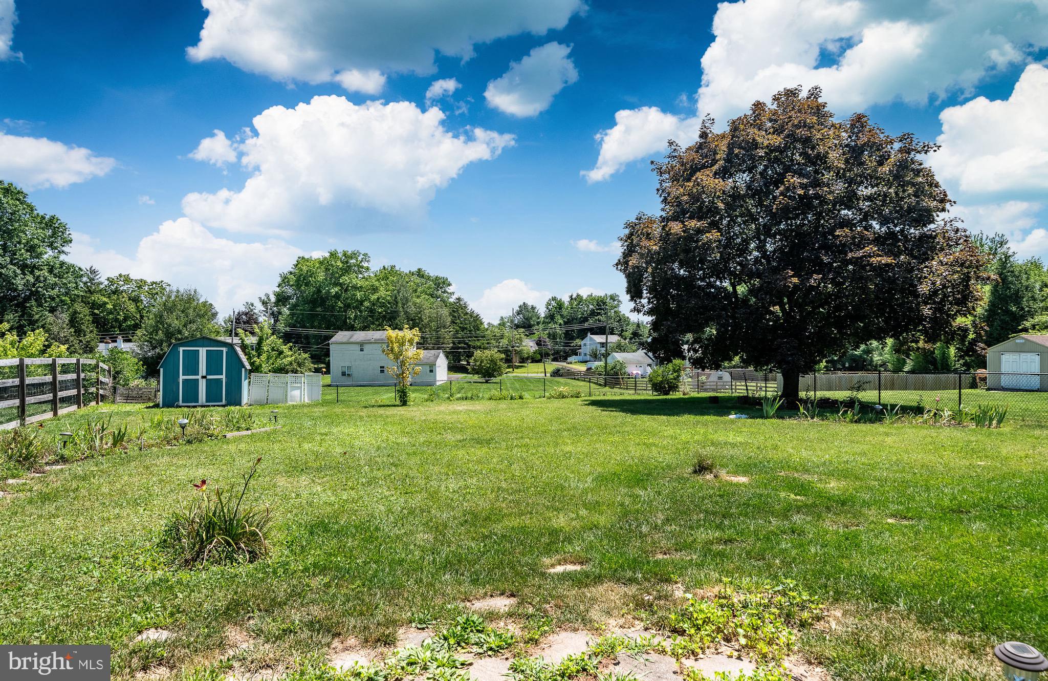 FAIR HILLS - Residential