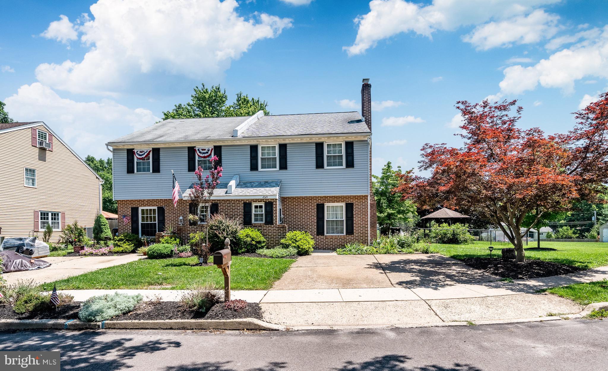 FAIR HILLS - Residential