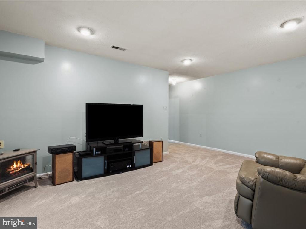 WAVERLY CROSSING - Residential