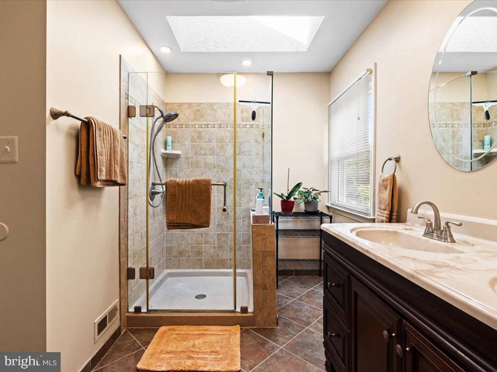 WAVERLY CROSSING - Residential