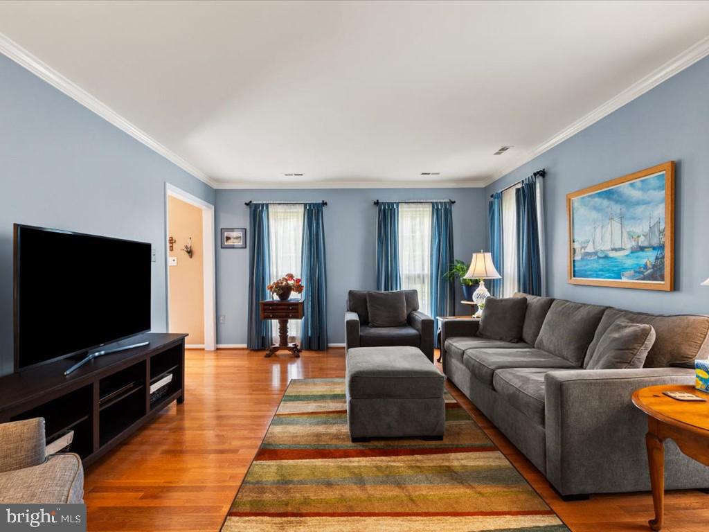 WAVERLY CROSSING - Residential