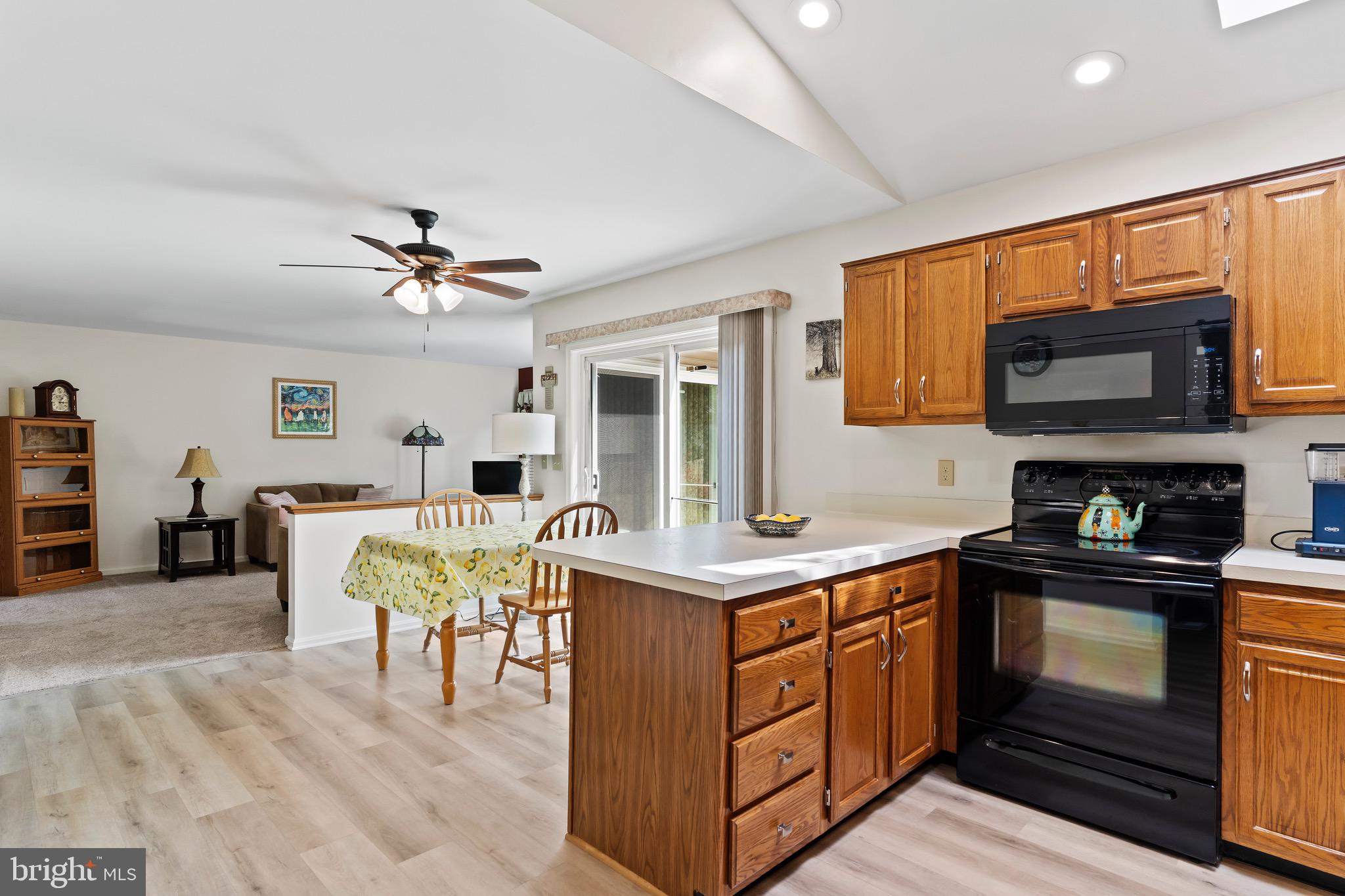 THISTLEDOWN - Residential