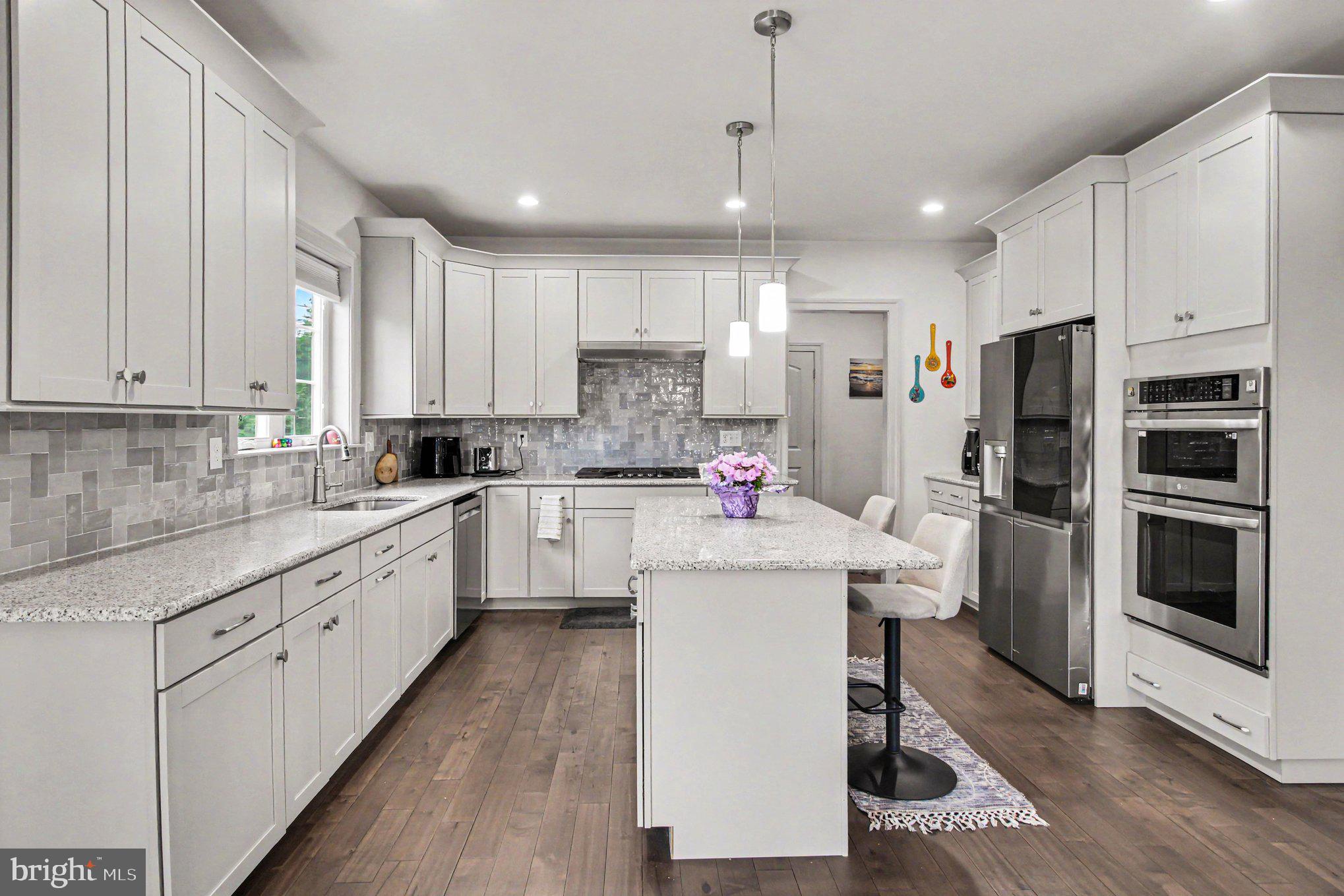 GOSHEN WALK - Residential