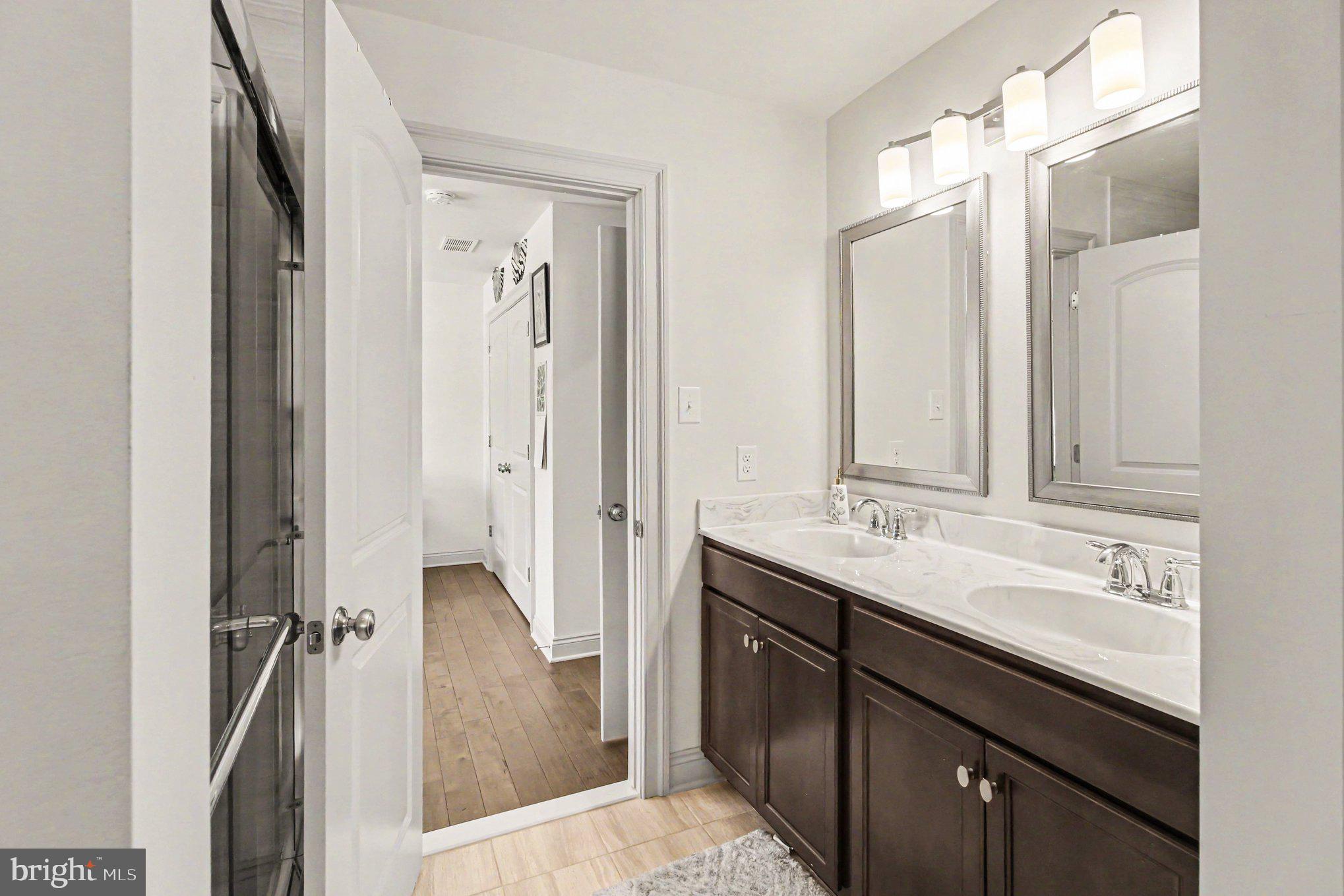 GOSHEN WALK - Residential