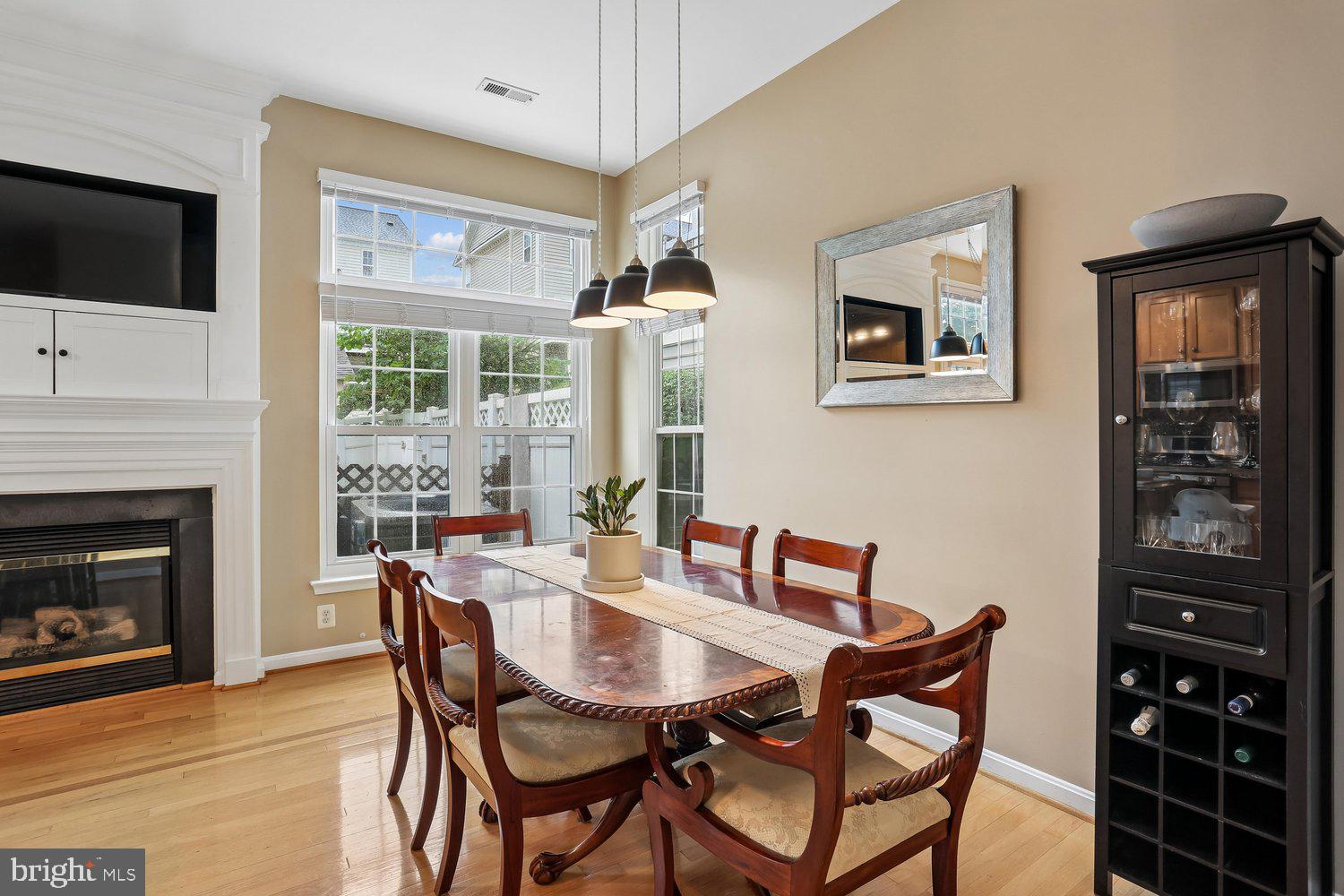 LAKELANDS - Residential