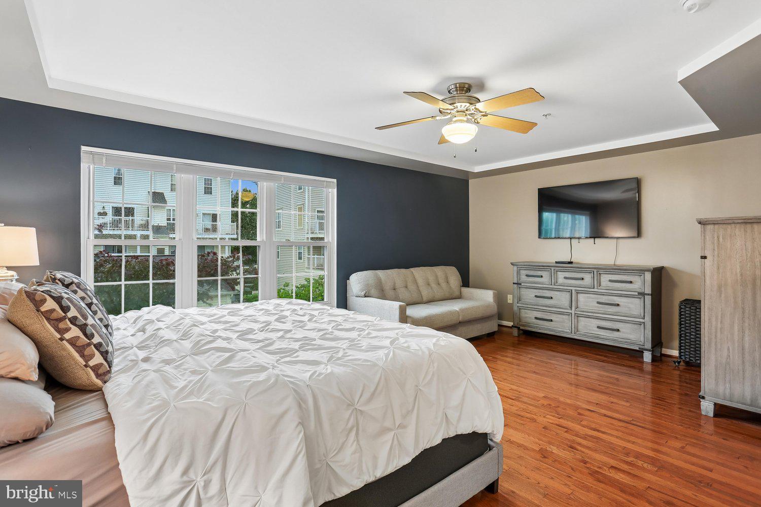 LAKELANDS - Residential