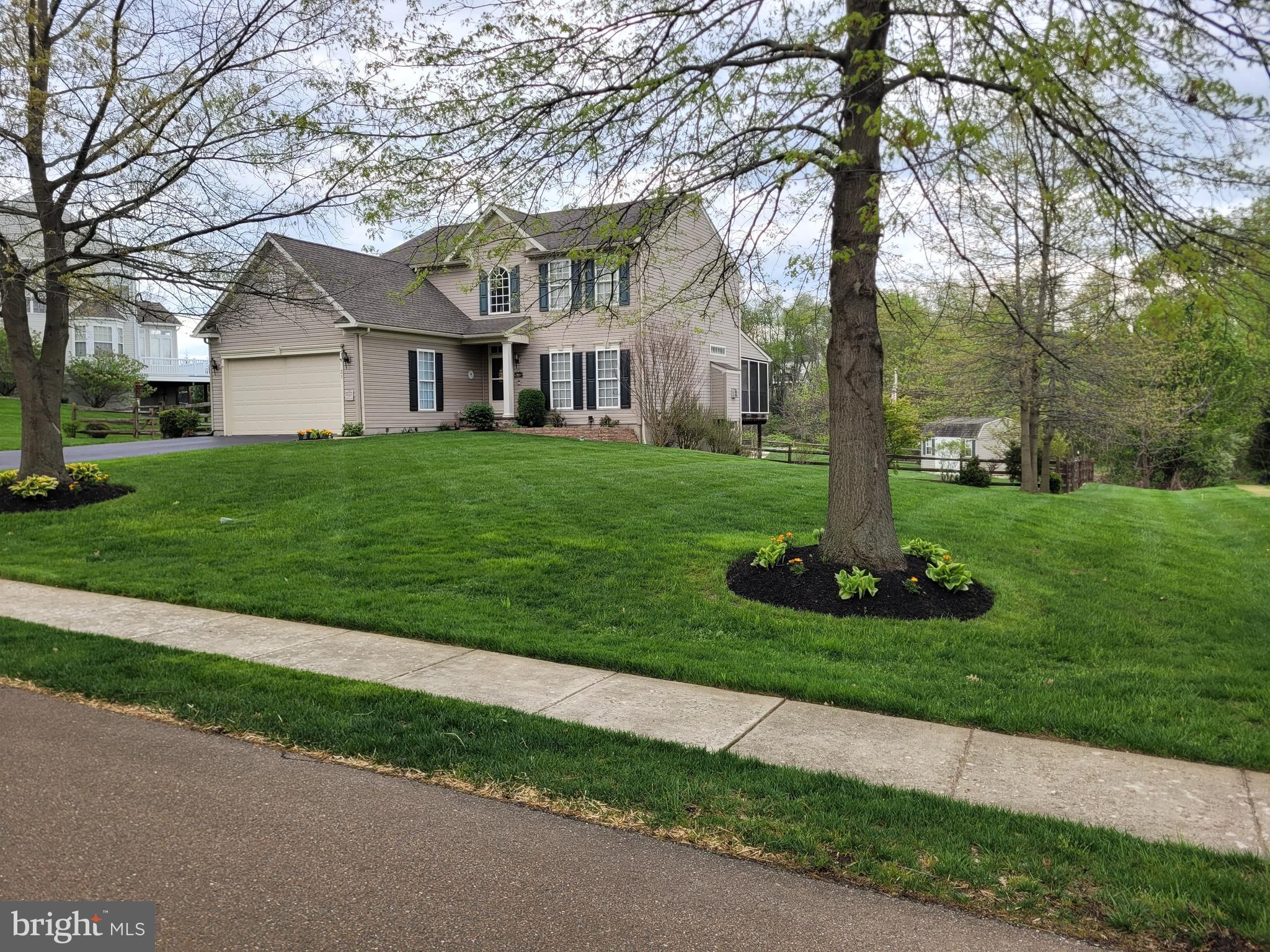 MEDFORD FARMS - Residential