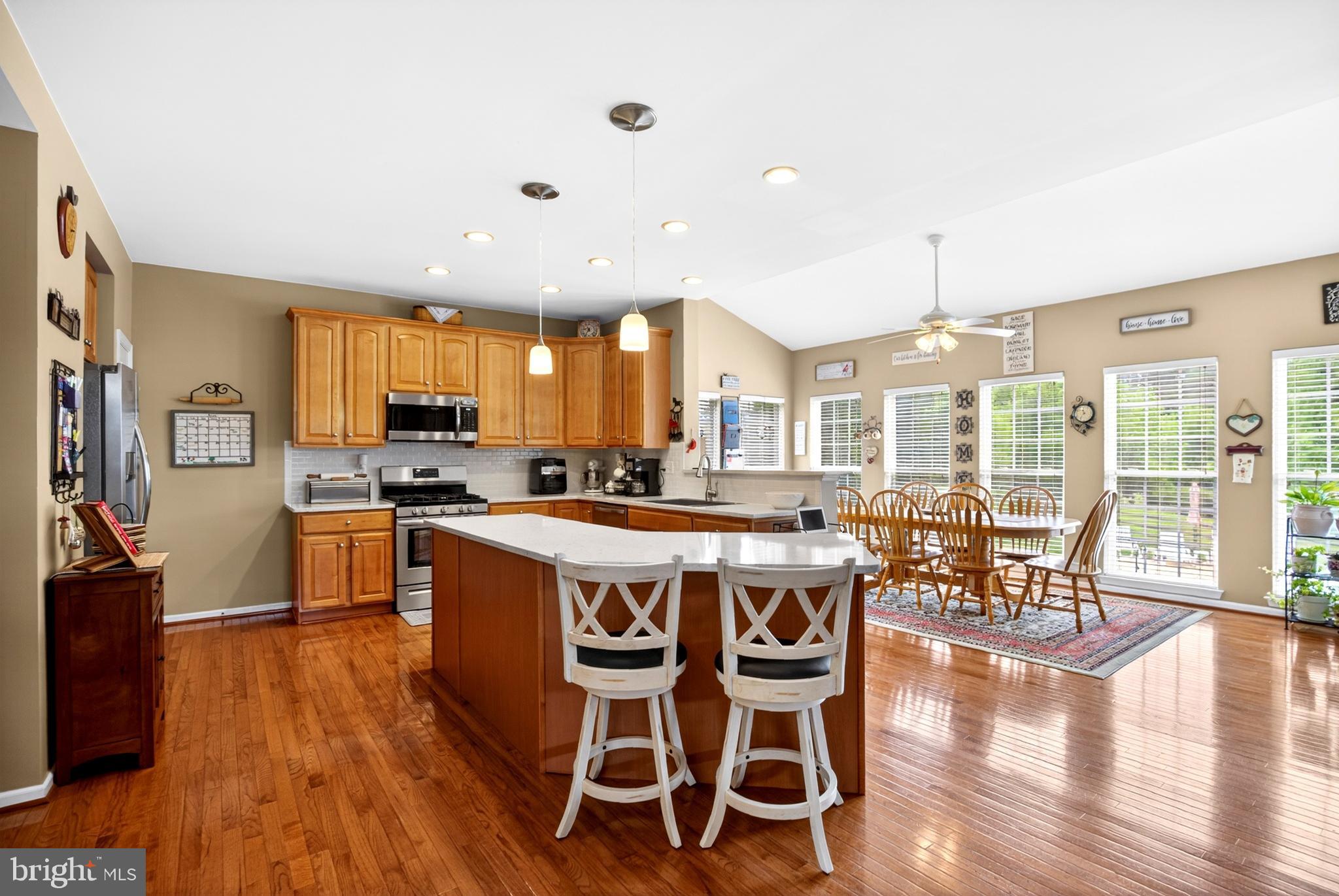 MEDFORD FARMS - Residential