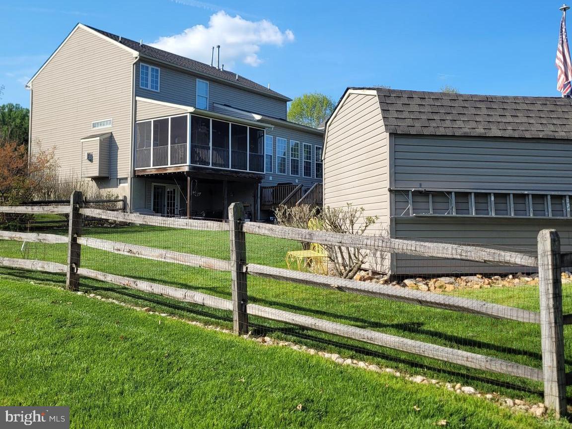 MEDFORD FARMS - Residential
