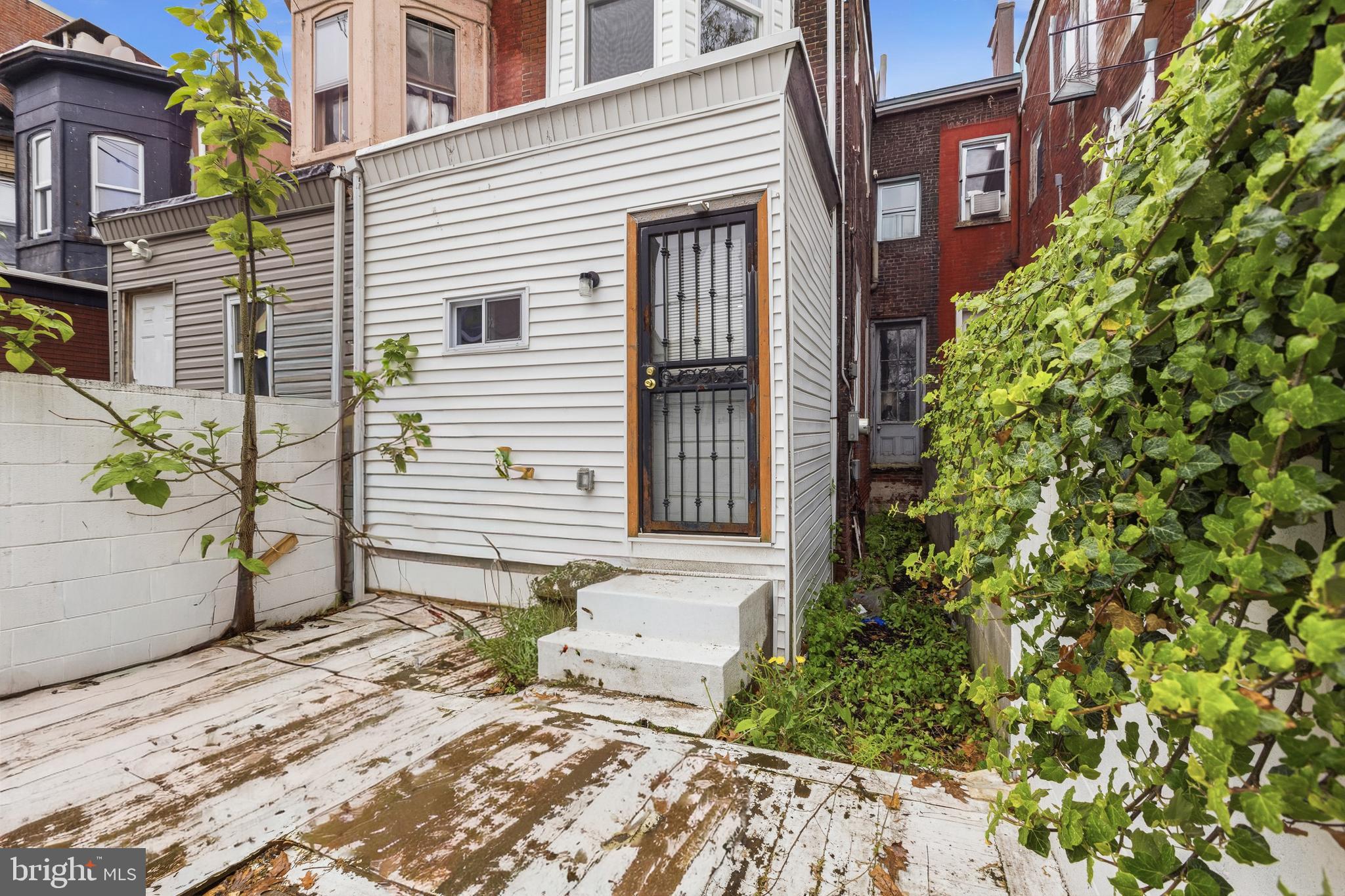 PHILADELPHIA (NORTH) - Residential