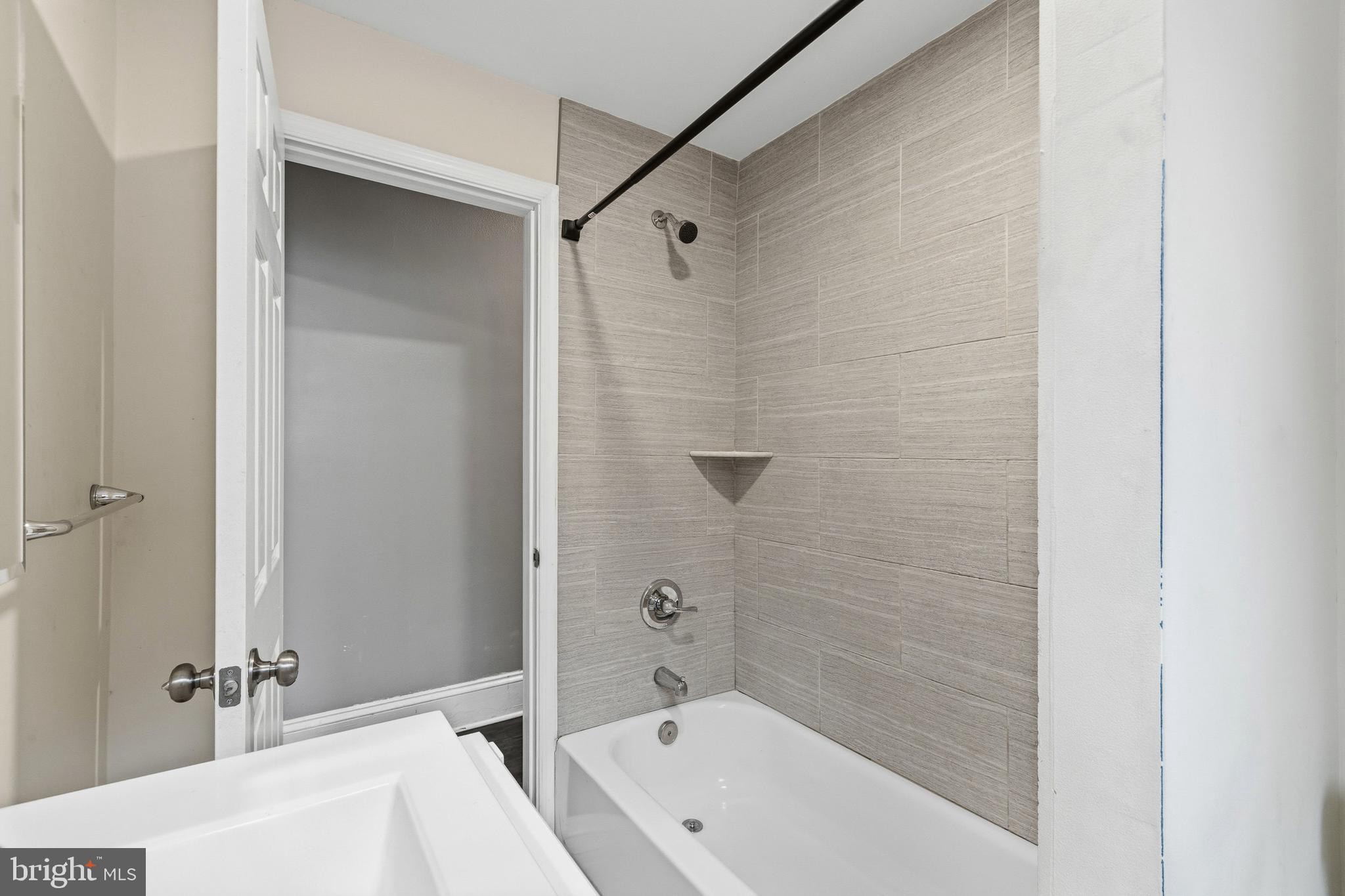 PHILADELPHIA (NORTH) - Residential