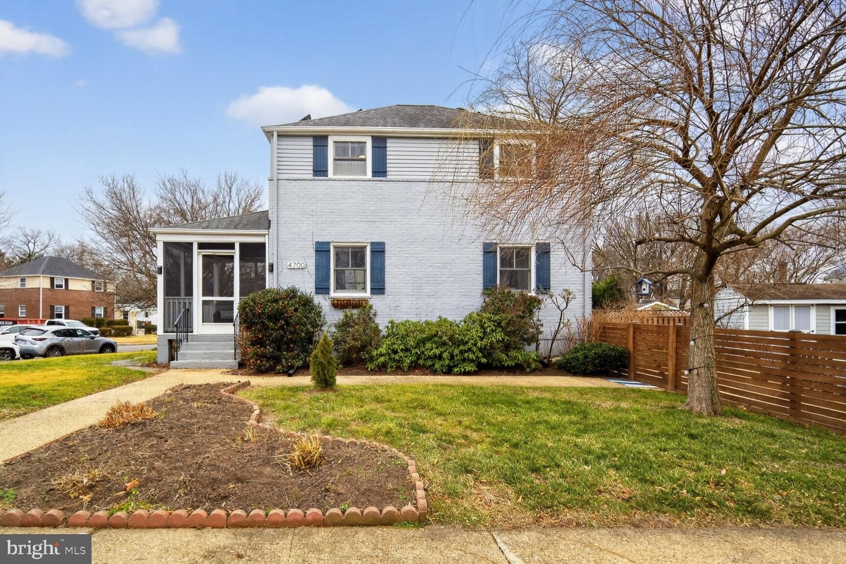 ARLINGTON FOREST - Residential