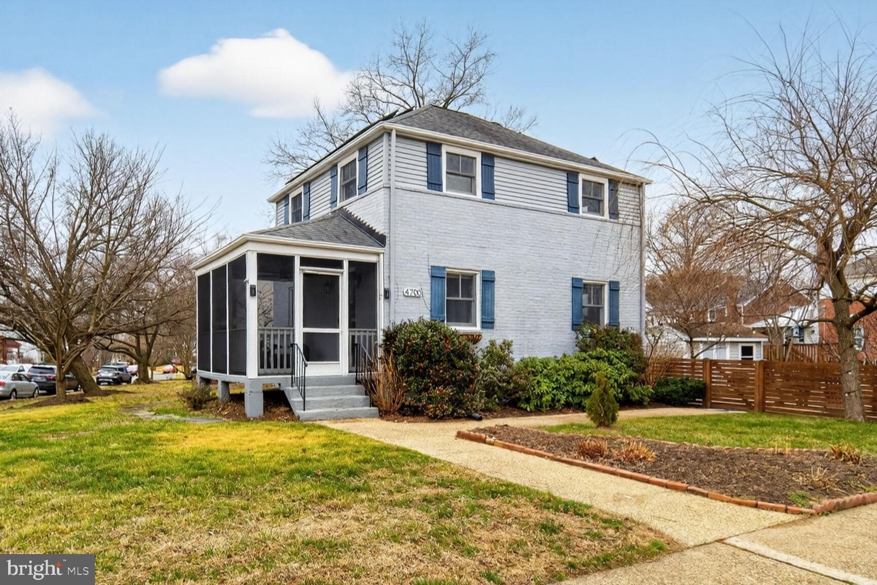 ARLINGTON FOREST - Residential