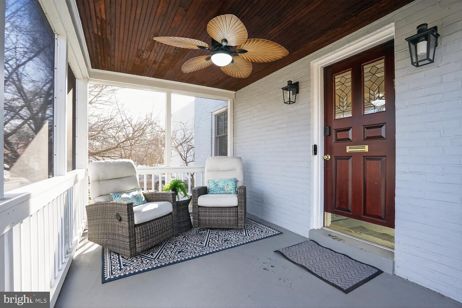 ARLINGTON FOREST - Residential