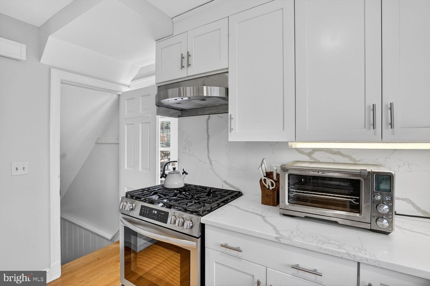ARLINGTON FOREST - Residential