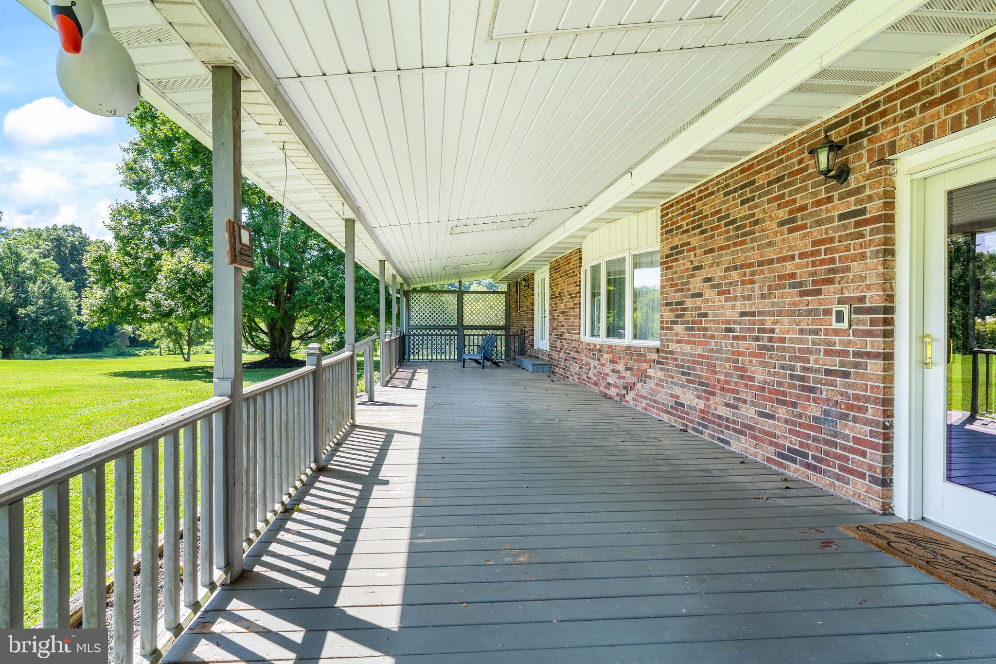 KORNFIELD COUNTRY - Residential