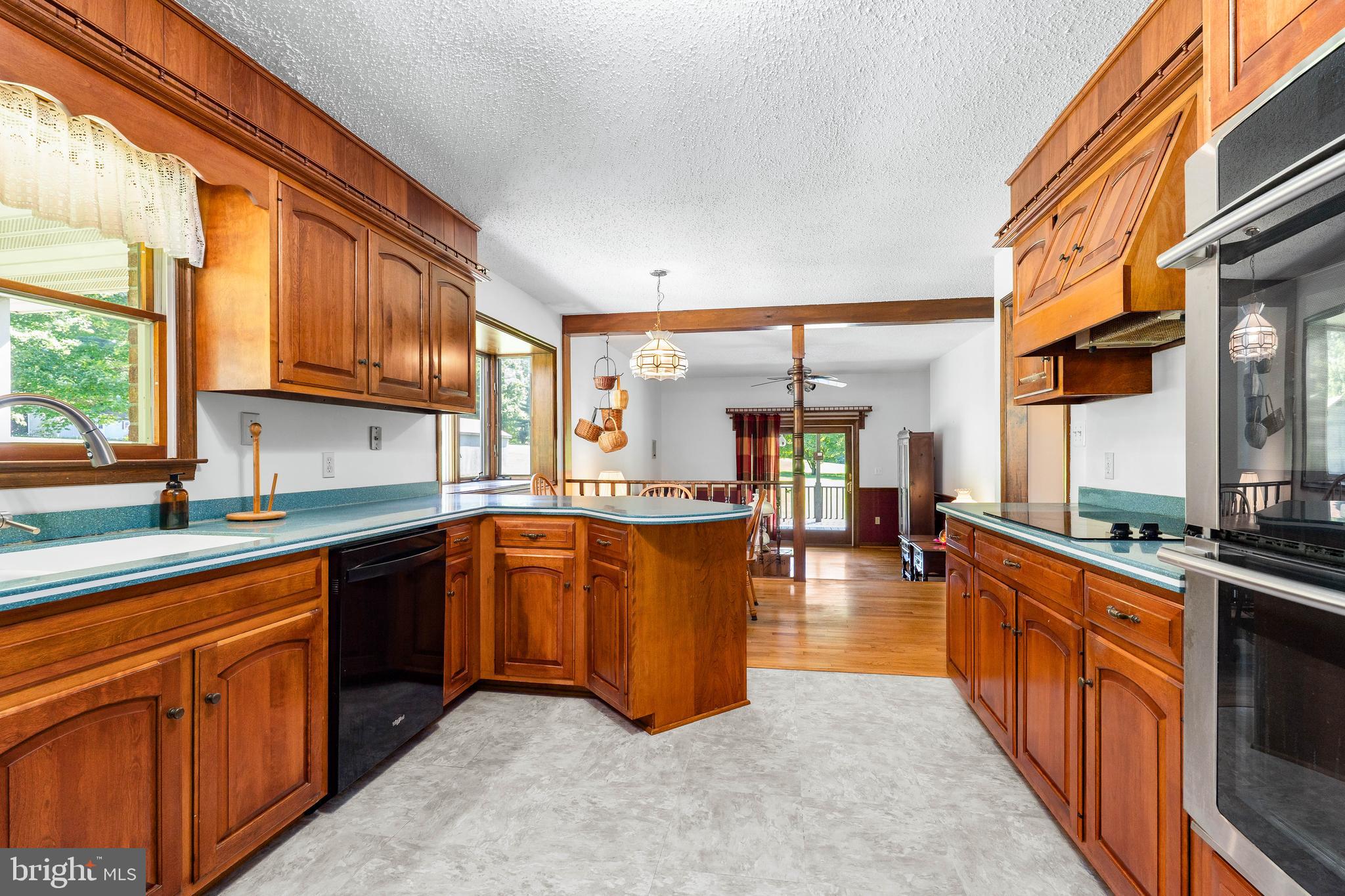 KORNFIELD COUNTRY - Residential