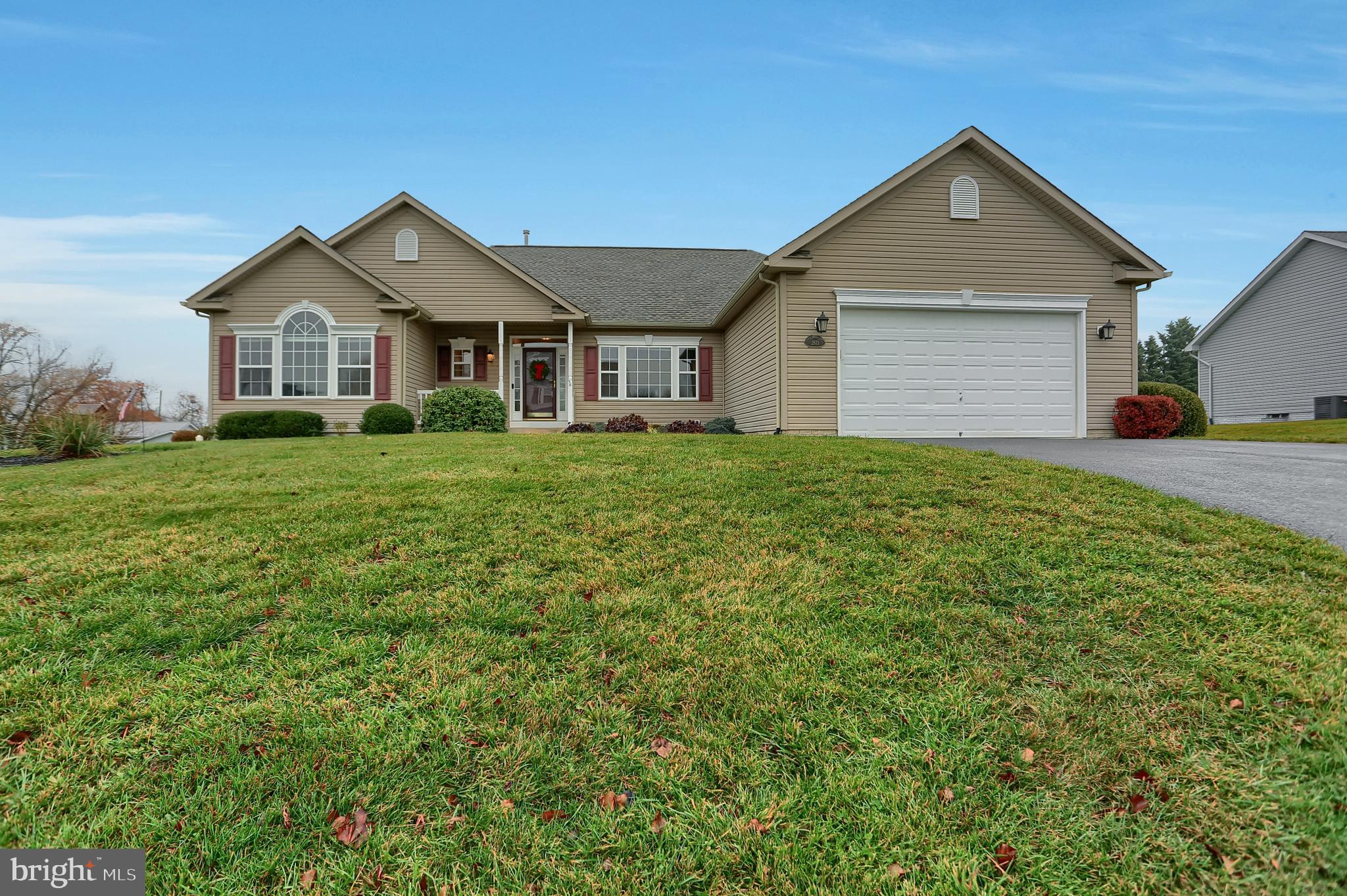 EAST VIEW ESTATES - Residential