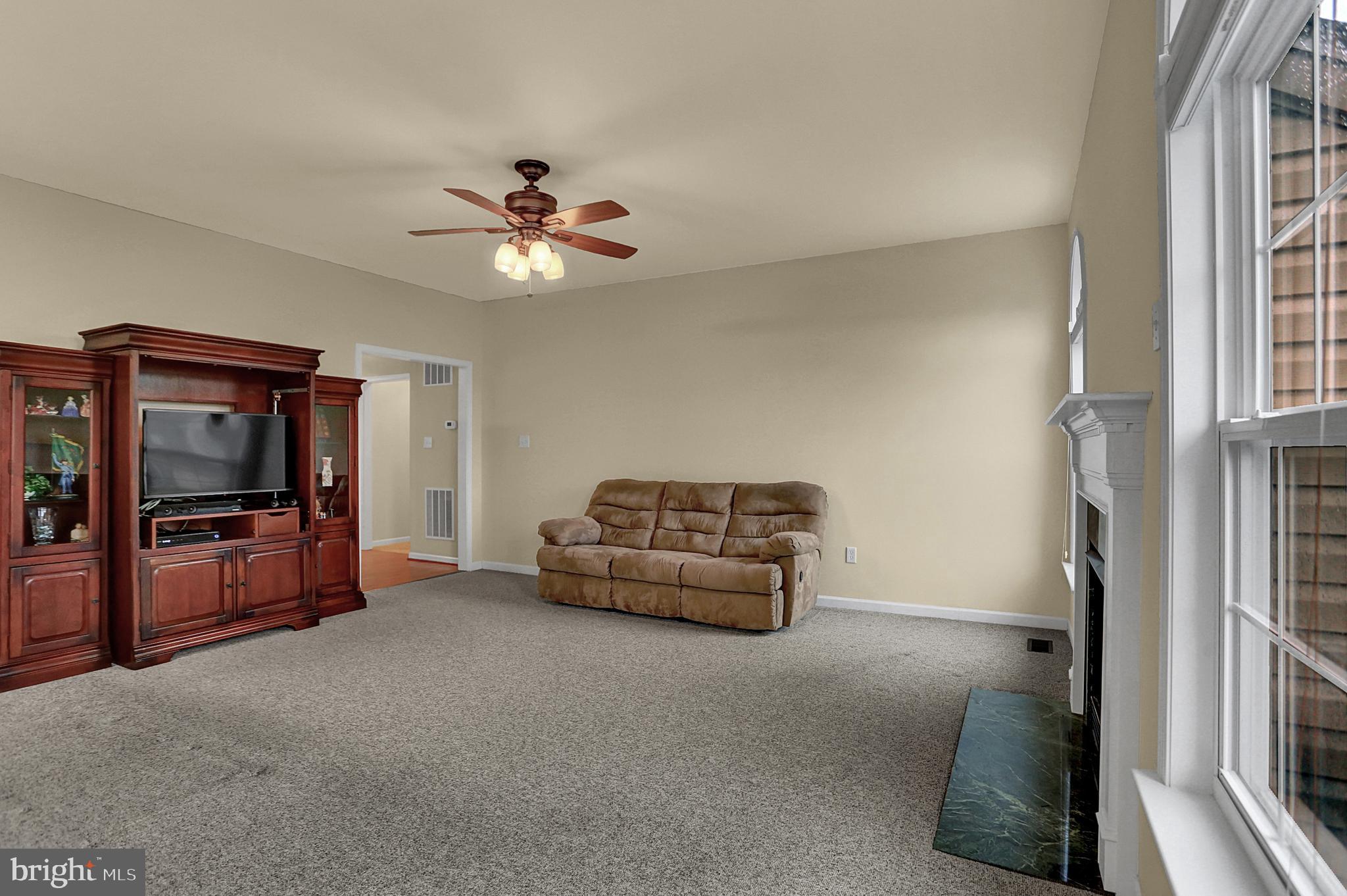 EAST VIEW ESTATES - Residential