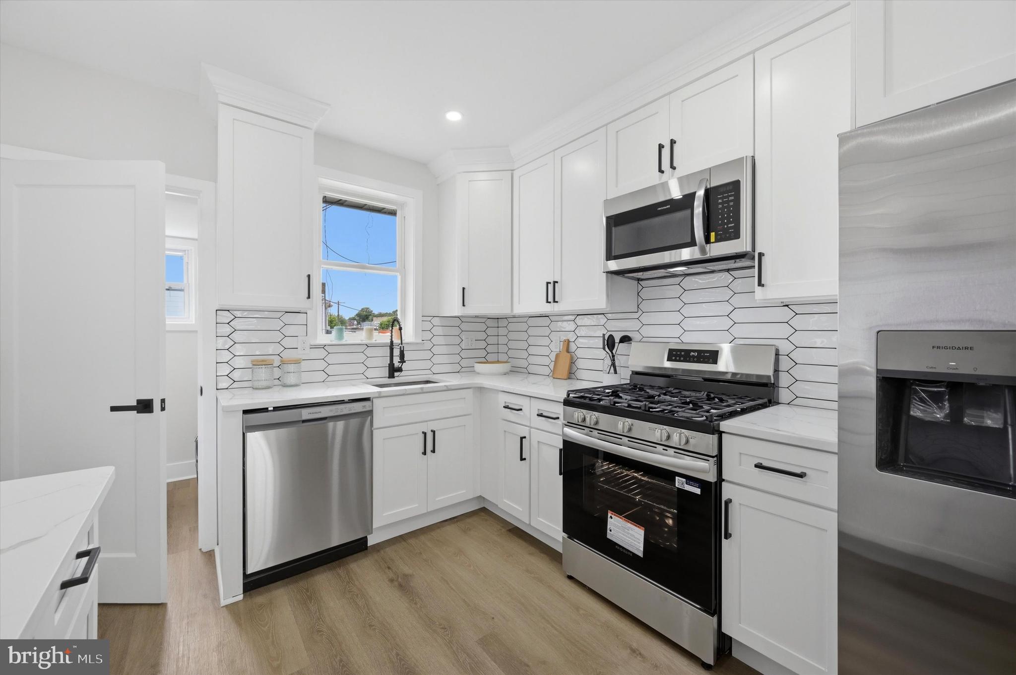 WEST OAK LANE - Residential