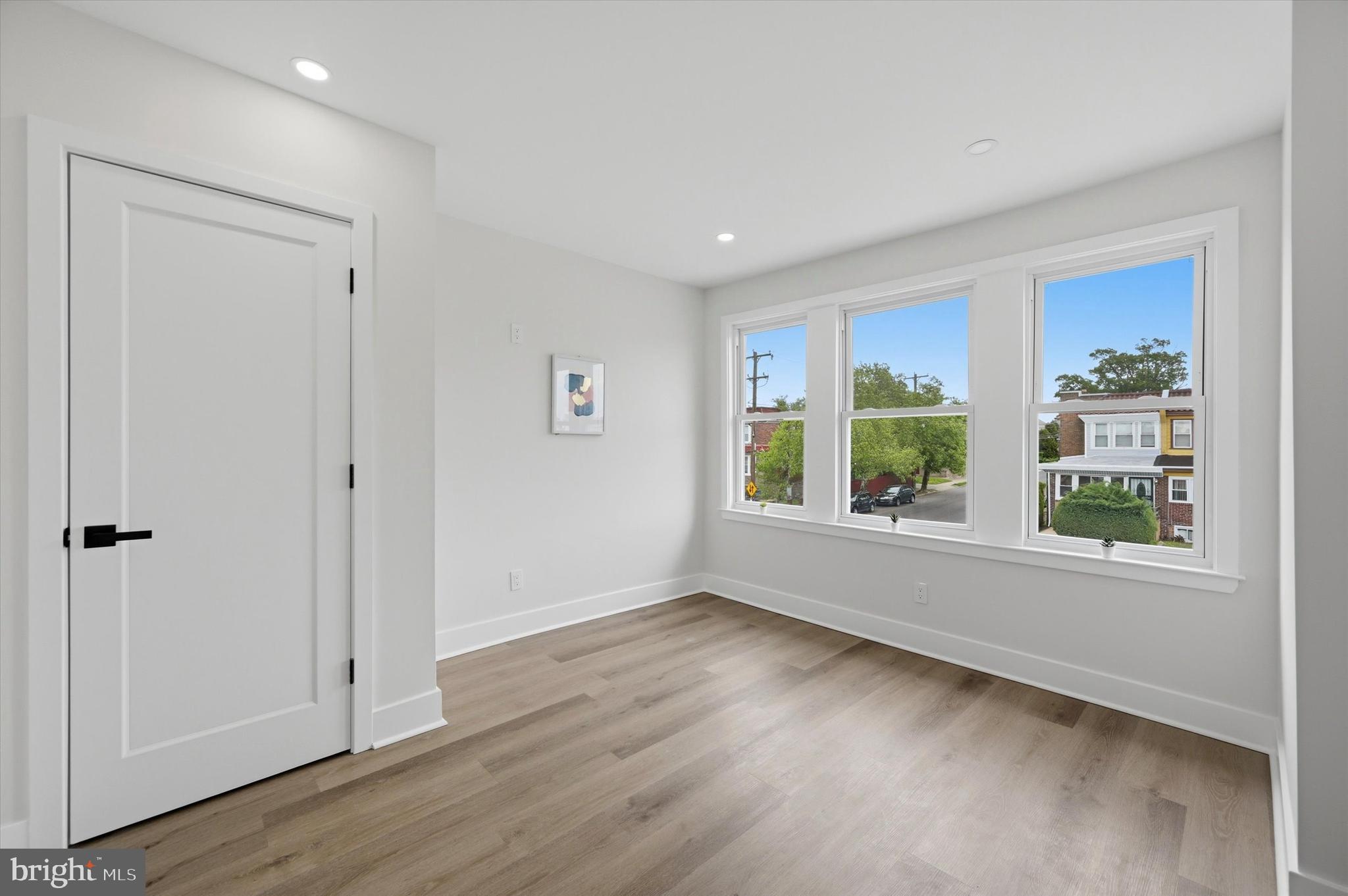 WEST OAK LANE - Residential