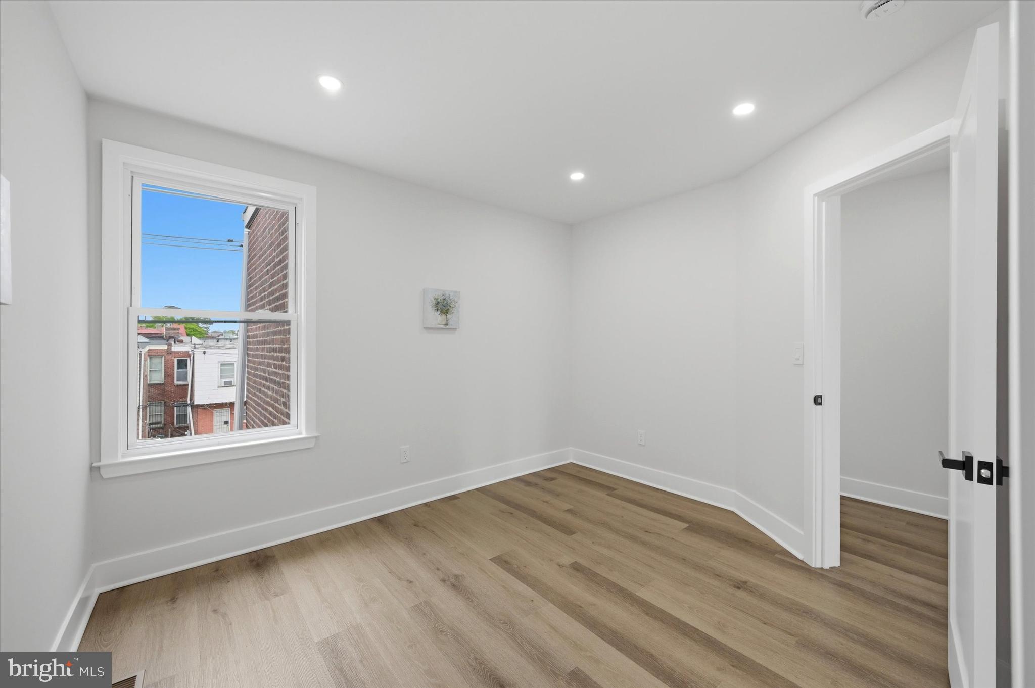 WEST OAK LANE - Residential