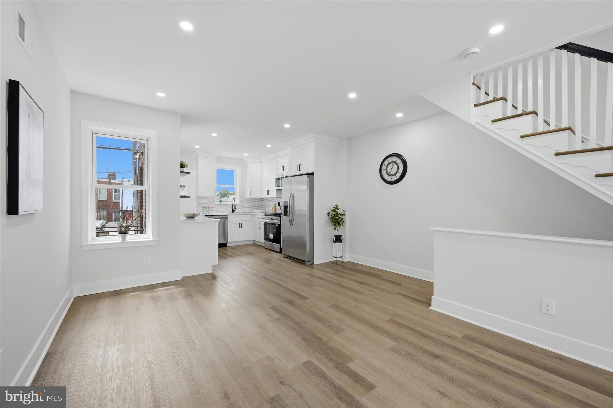 WEST OAK LANE - Residential