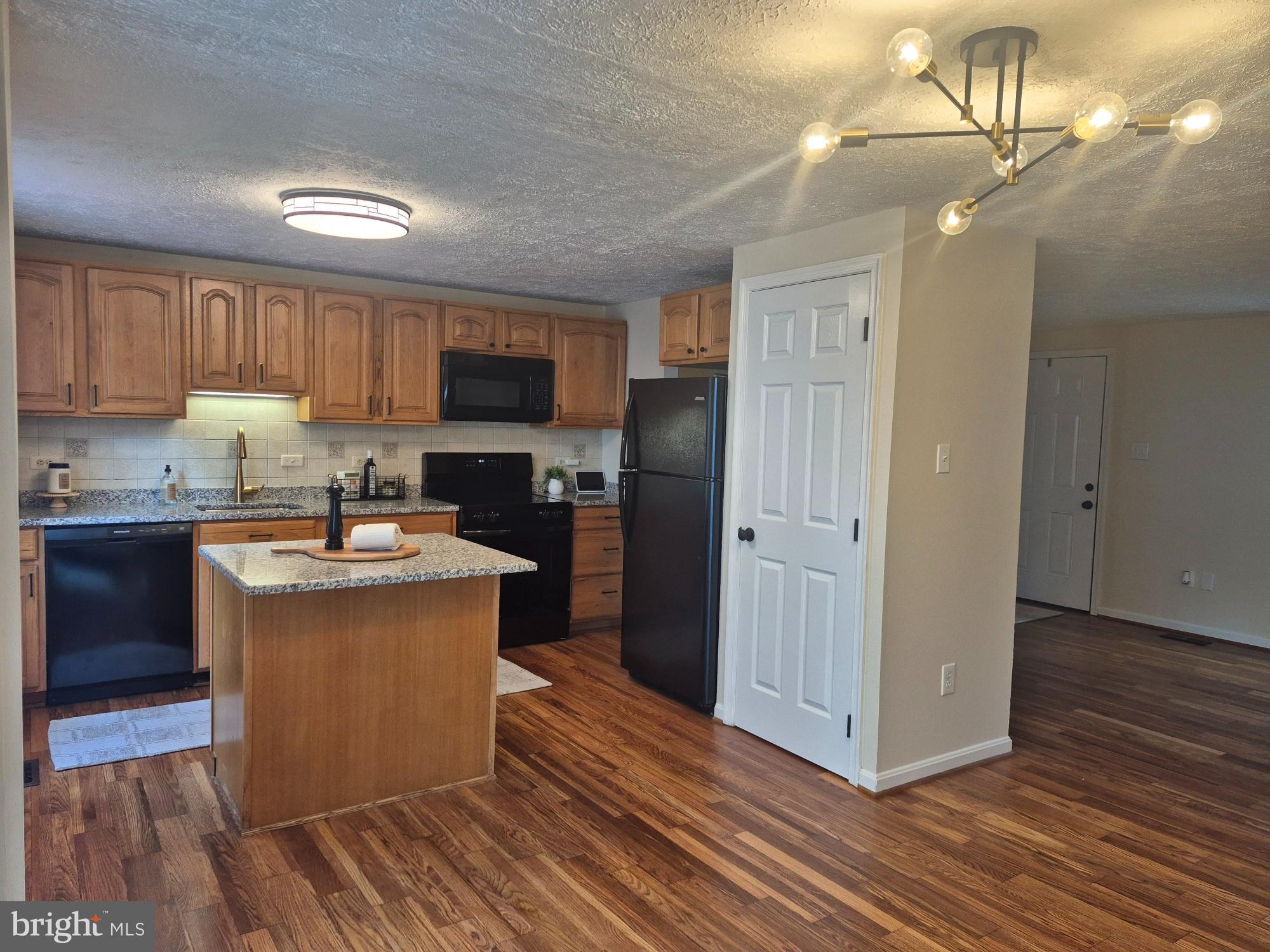 PINEFIELD - Residential