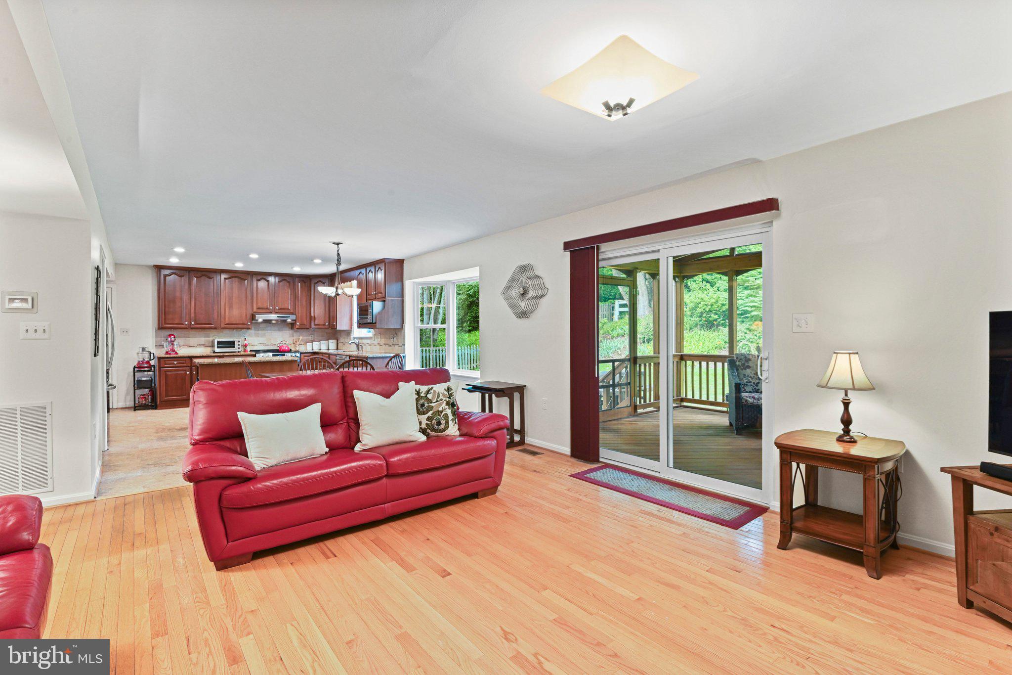 FRANKLIN FARM - Residential