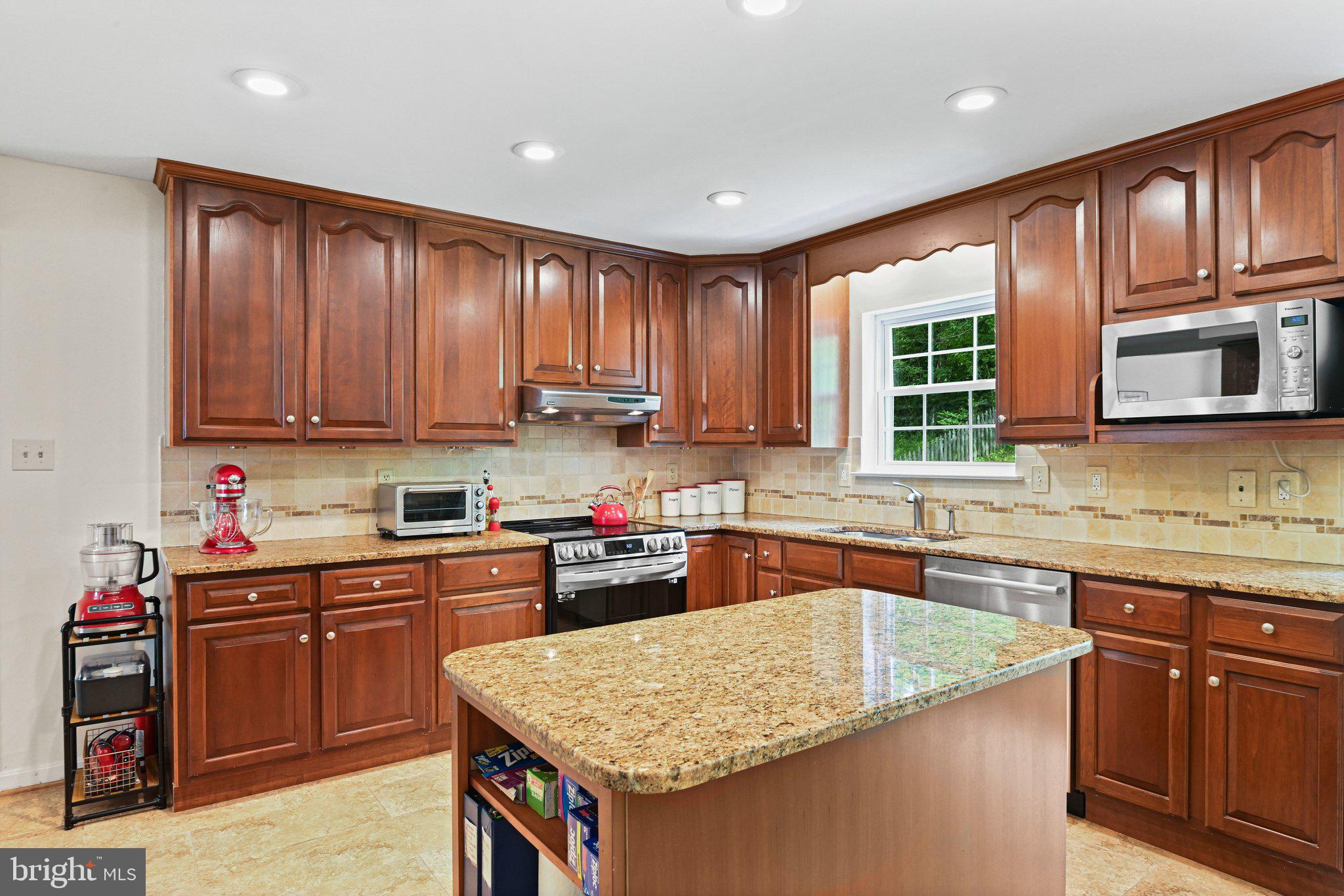 FRANKLIN FARM - Residential