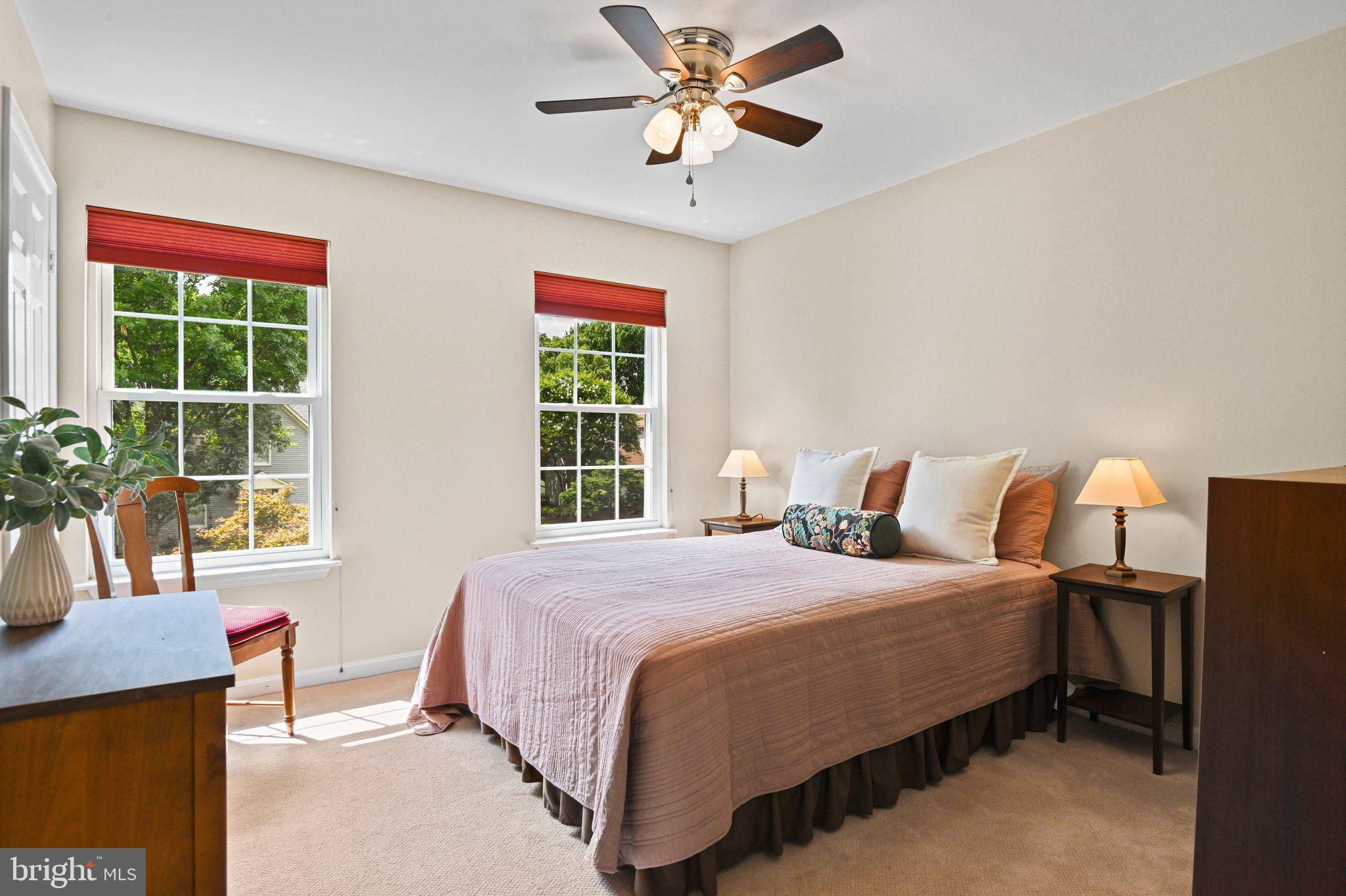 FRANKLIN FARM - Residential