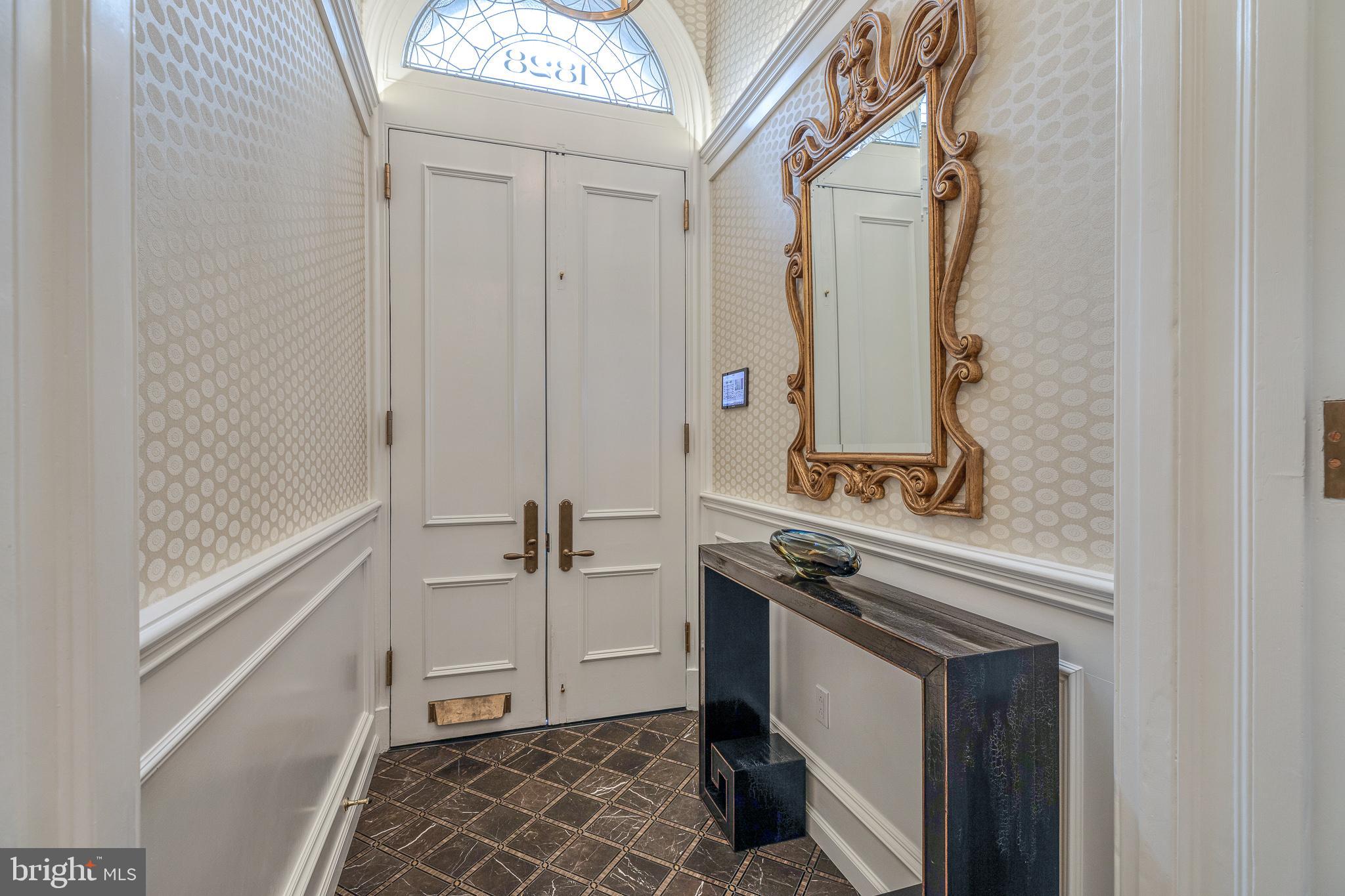RITTENHOUSE SQUARE - Residential