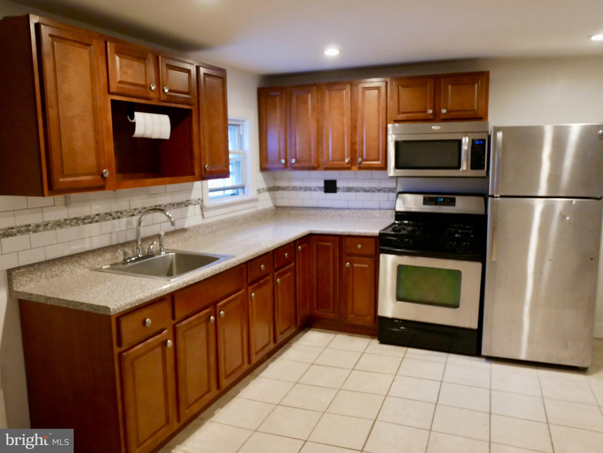 PORT RICHMOND - Residential