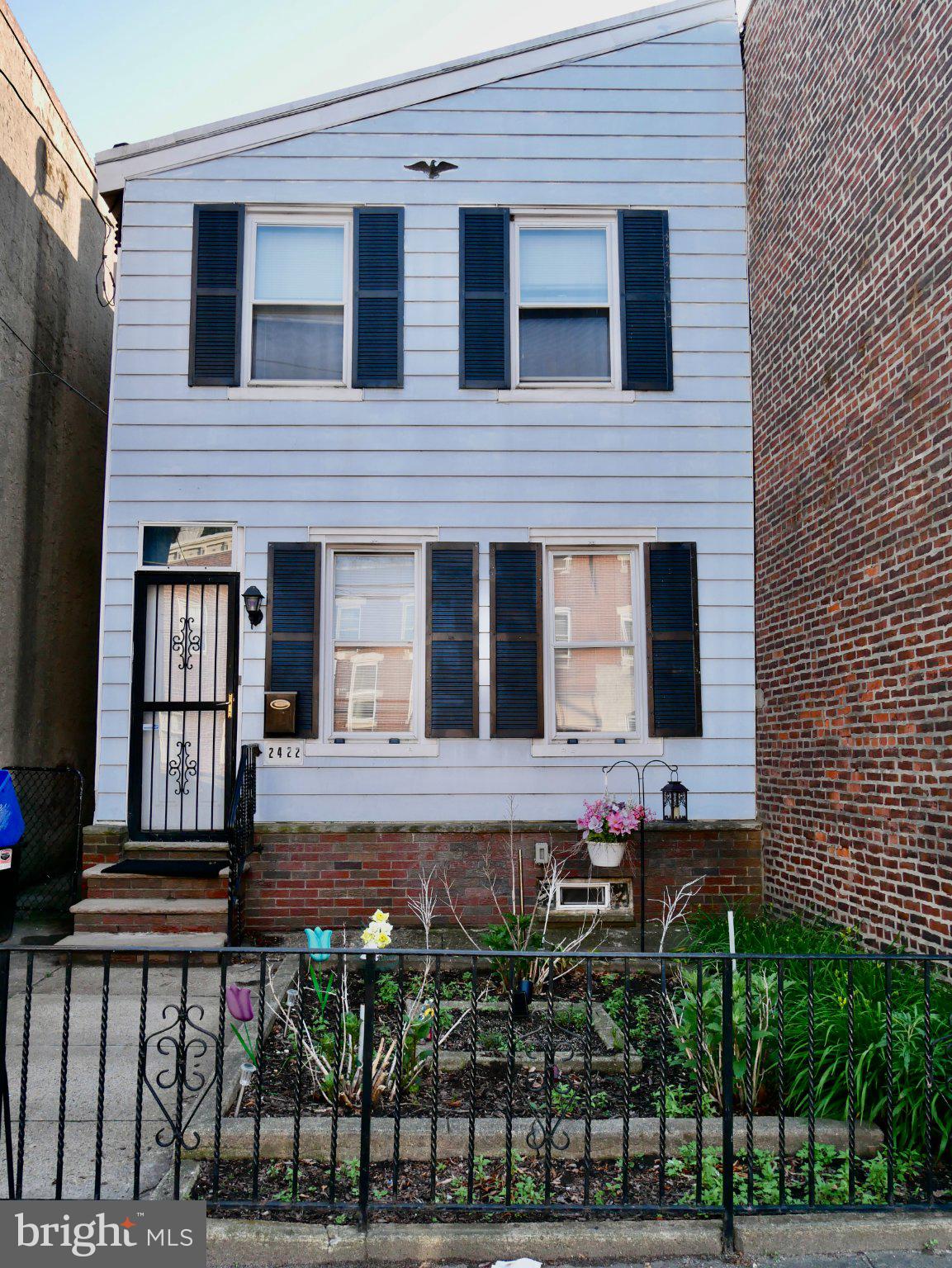 PORT RICHMOND - Residential