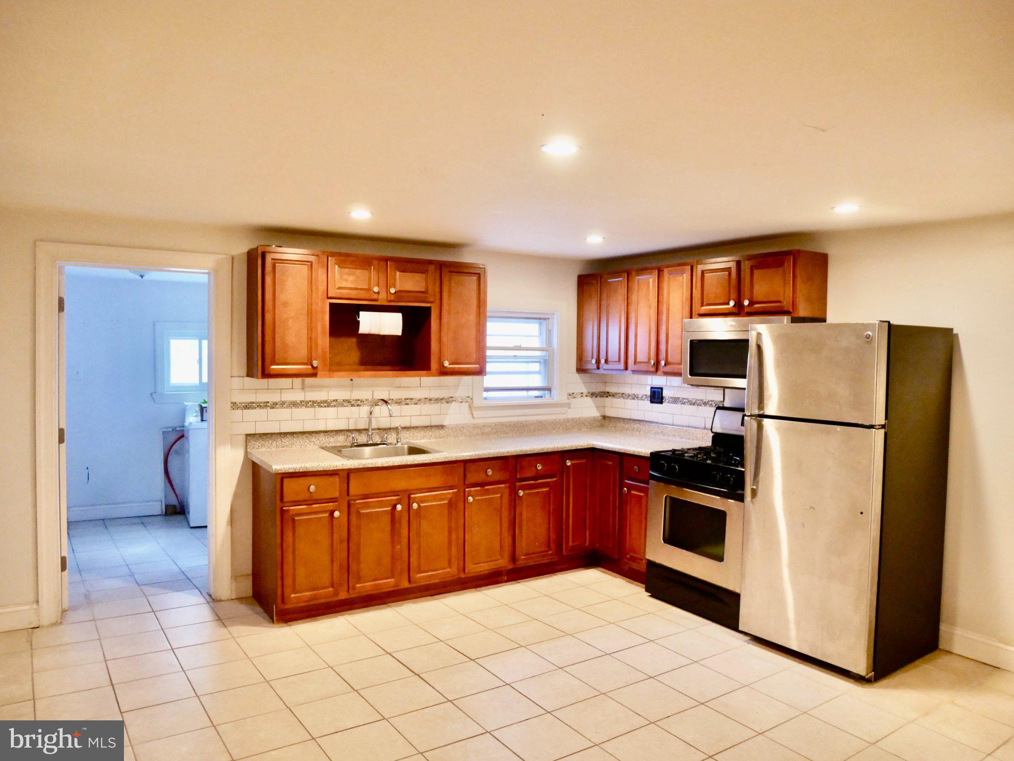 PORT RICHMOND - Residential