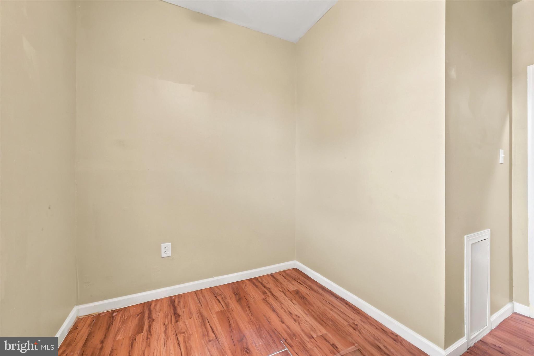 PASSYUNK SQUARE - Residential