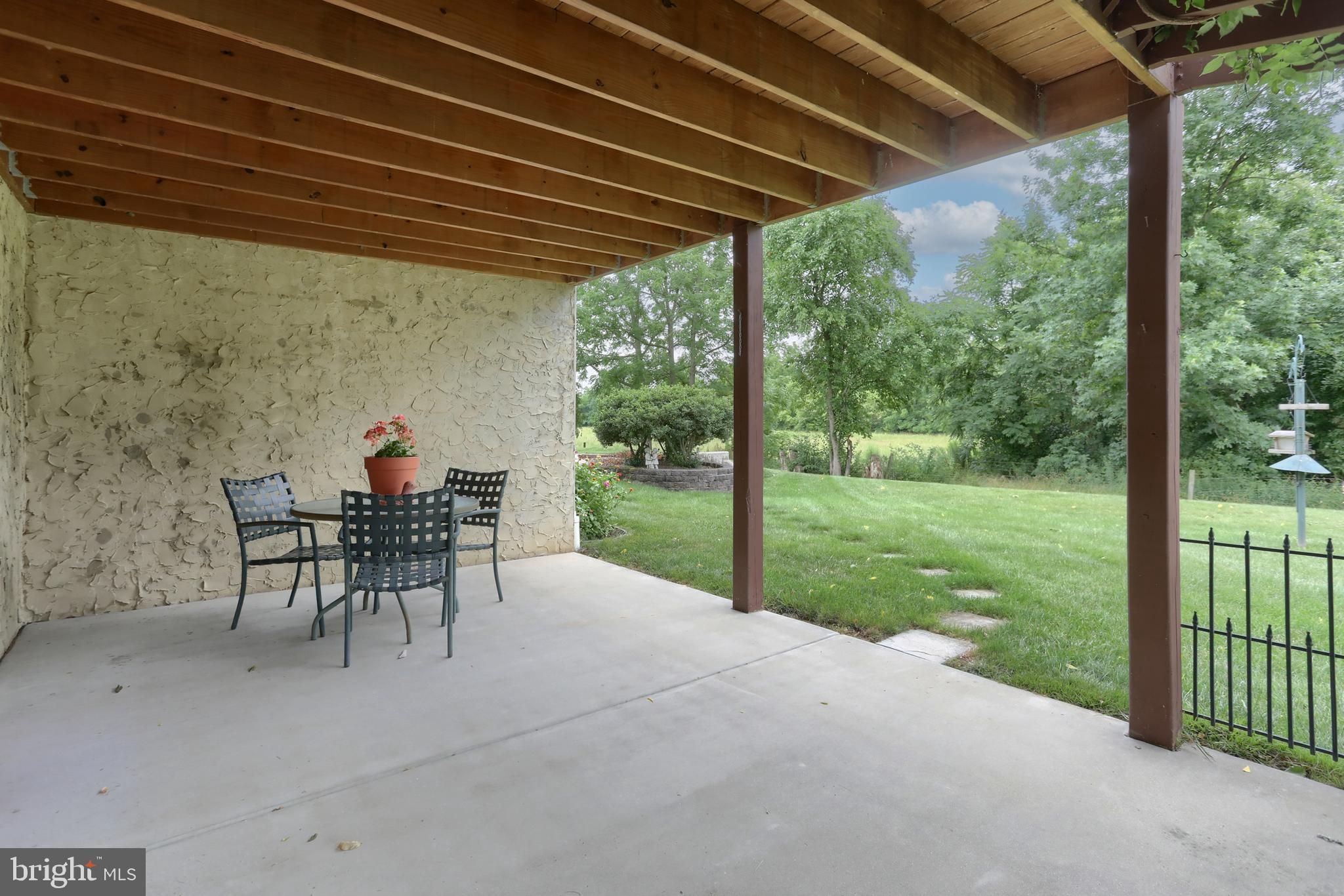 ARBOR GATE - Residential