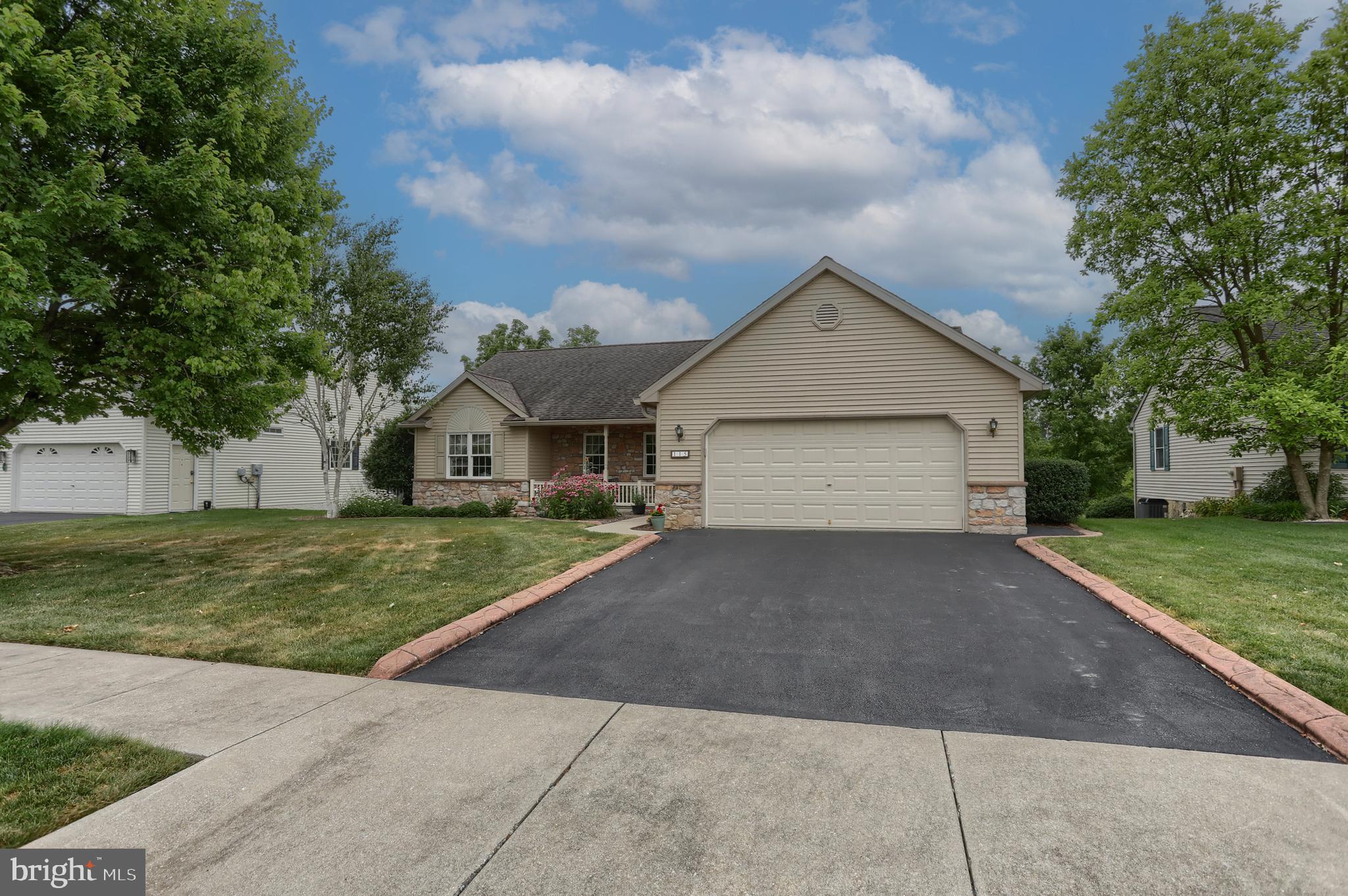 ARBOR GATE - Residential