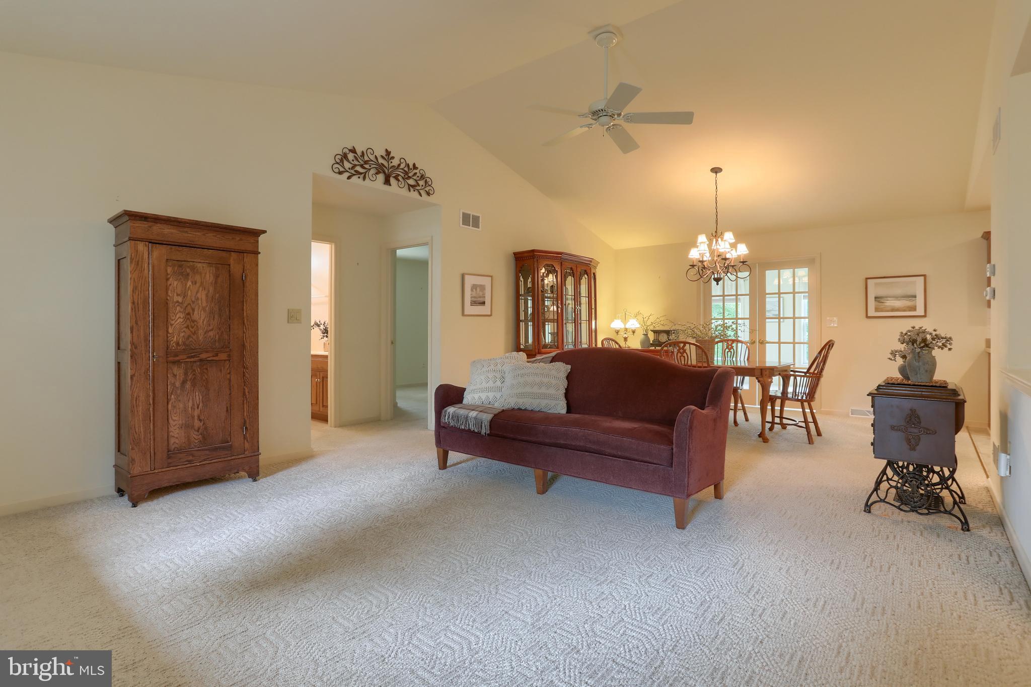 ARBOR GATE - Residential