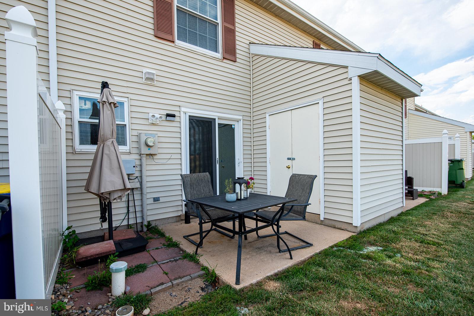 LEXINGTON ESTATES - Residential