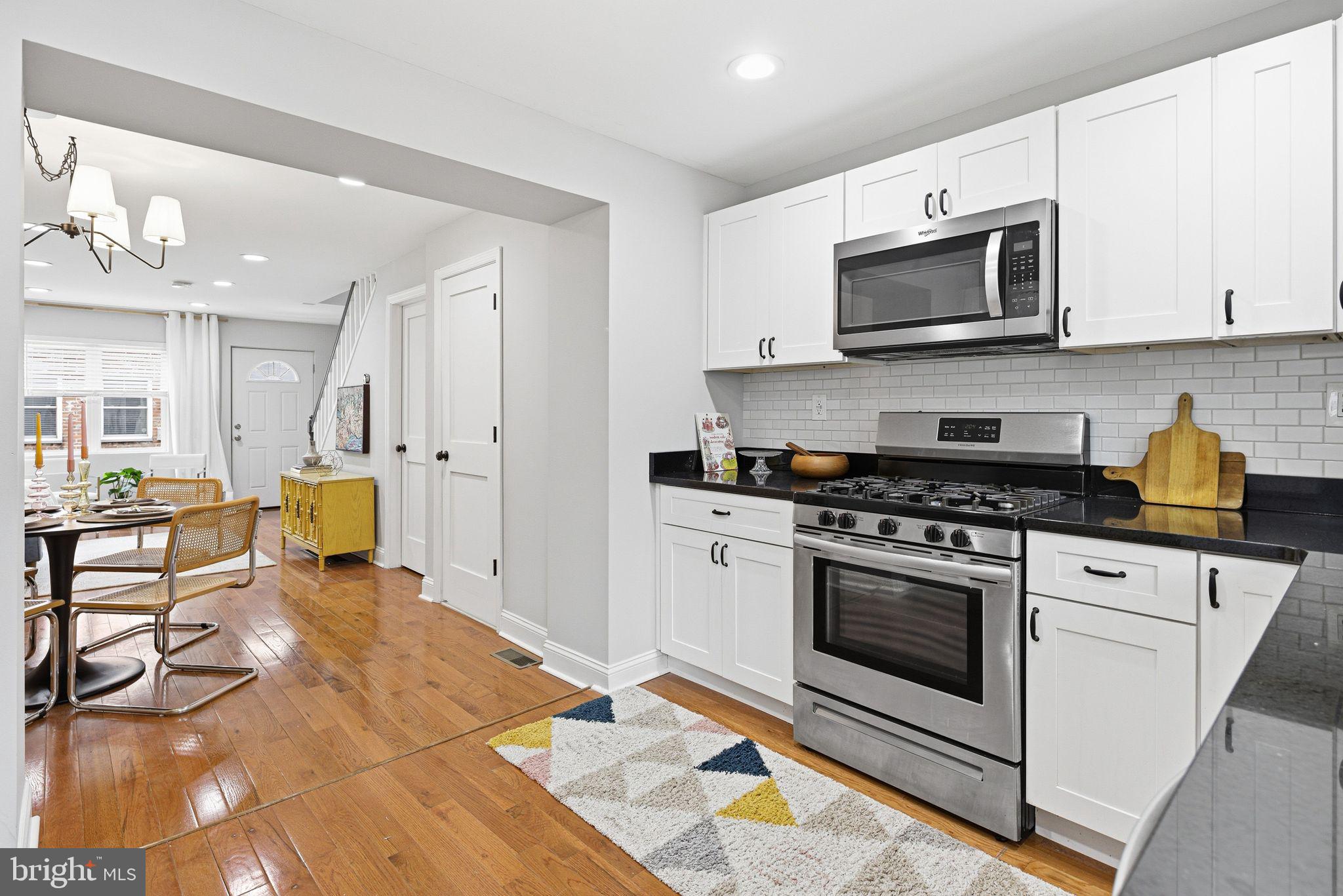 PASSYUNK SQUARE - Residential