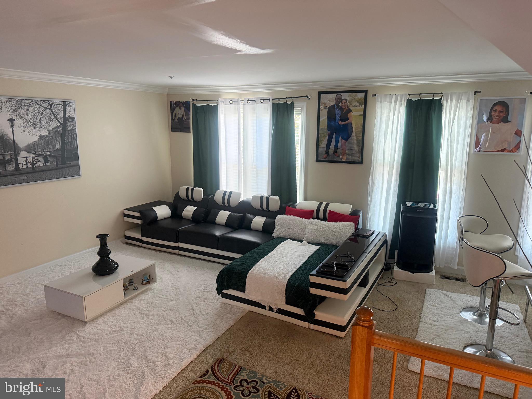 RUSSETT - Residential