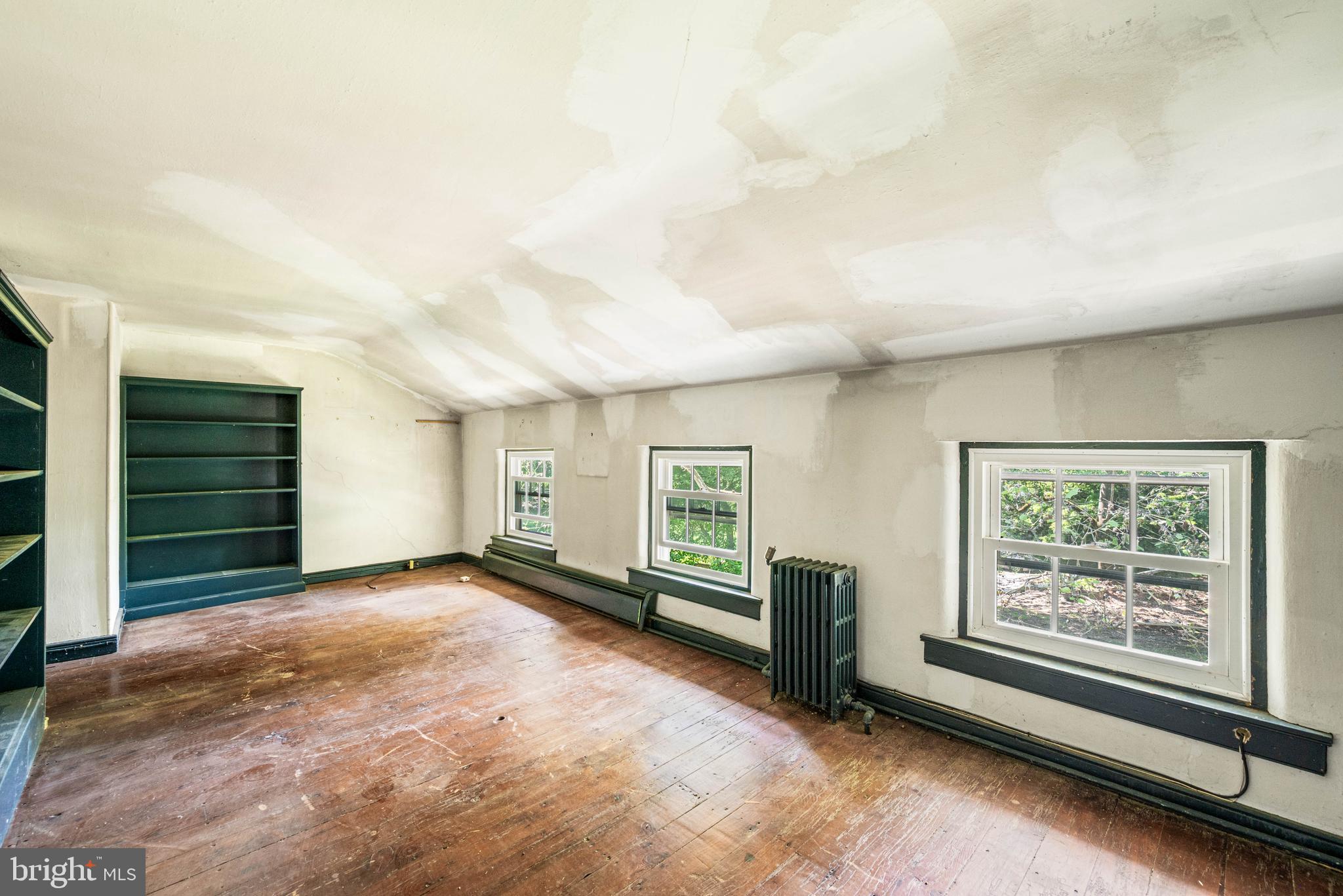 HICKORY HILL - Residential