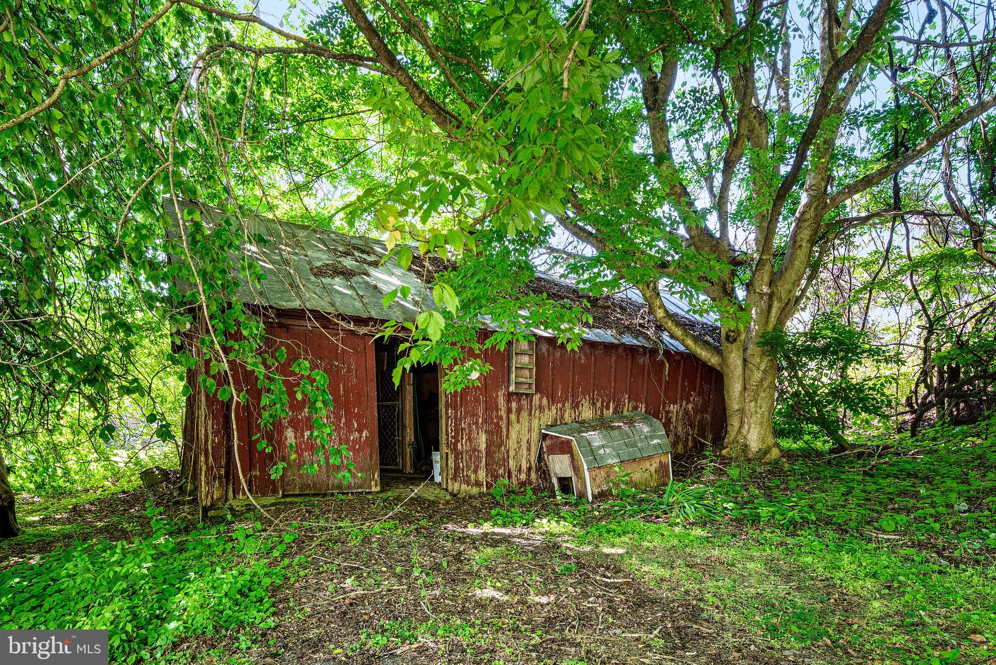HICKORY HILL - Residential