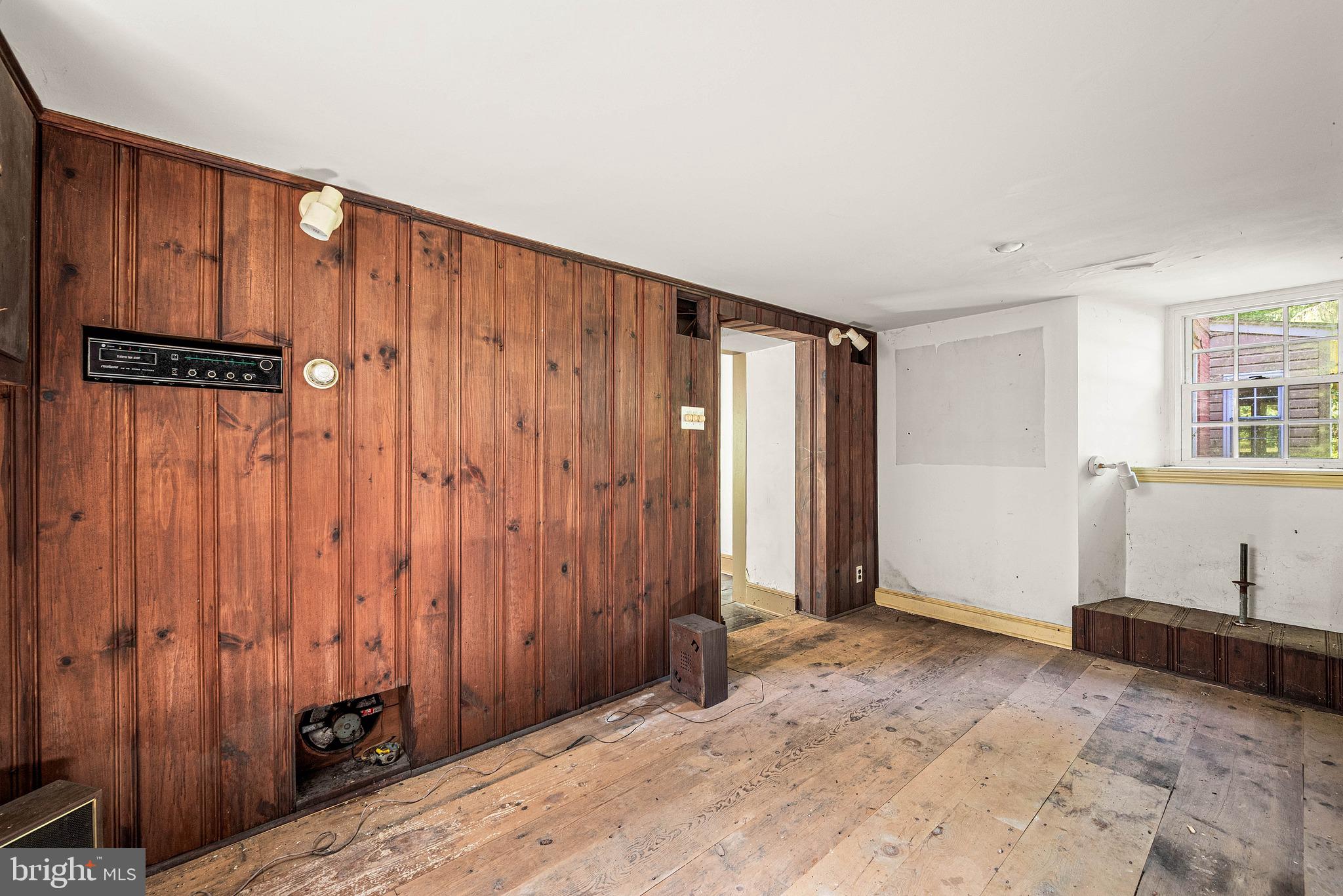 HICKORY HILL - Residential