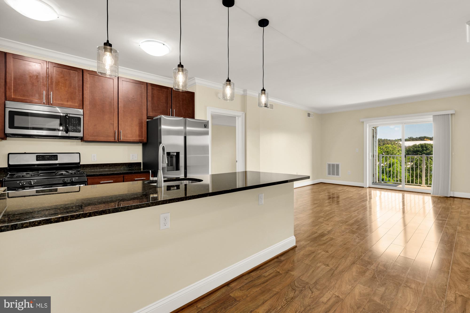 ISABELLA AT MONTICELLO MEWS - Residential