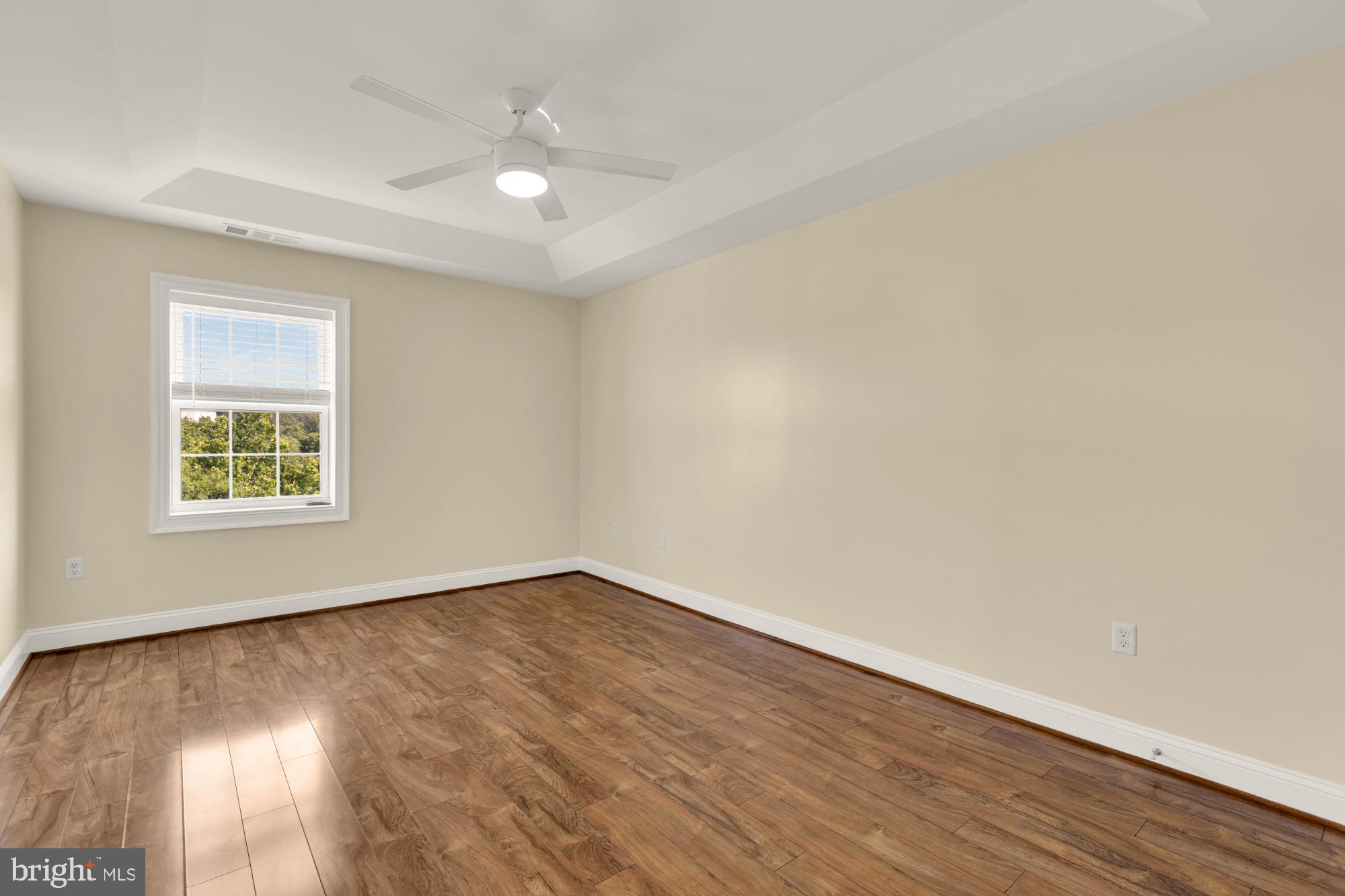 ISABELLA AT MONTICELLO MEWS - Residential