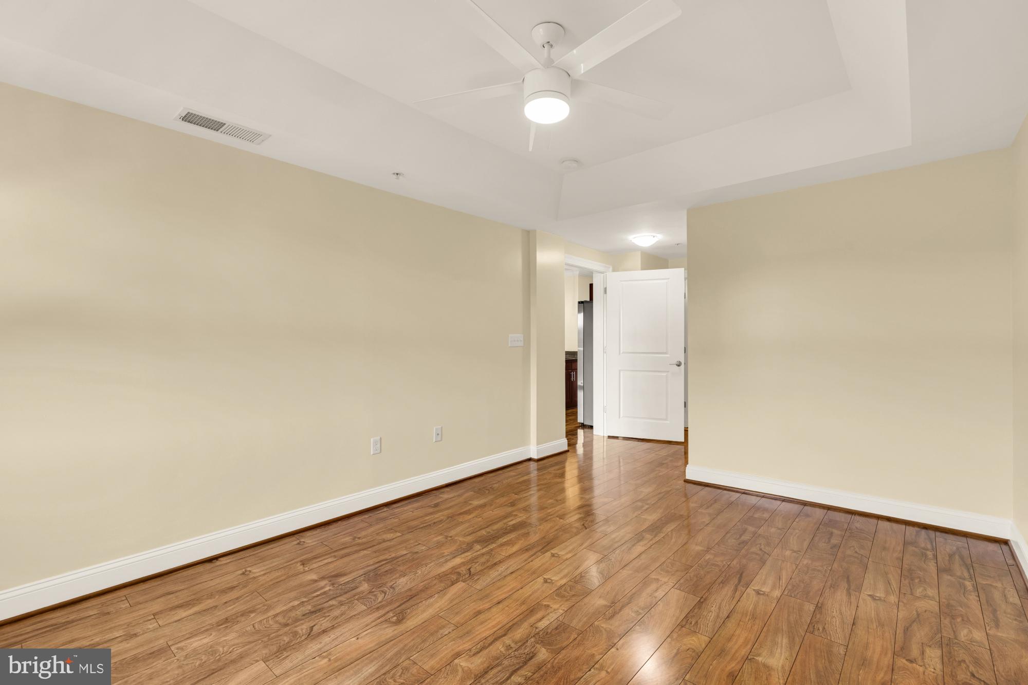ISABELLA AT MONTICELLO MEWS - Residential