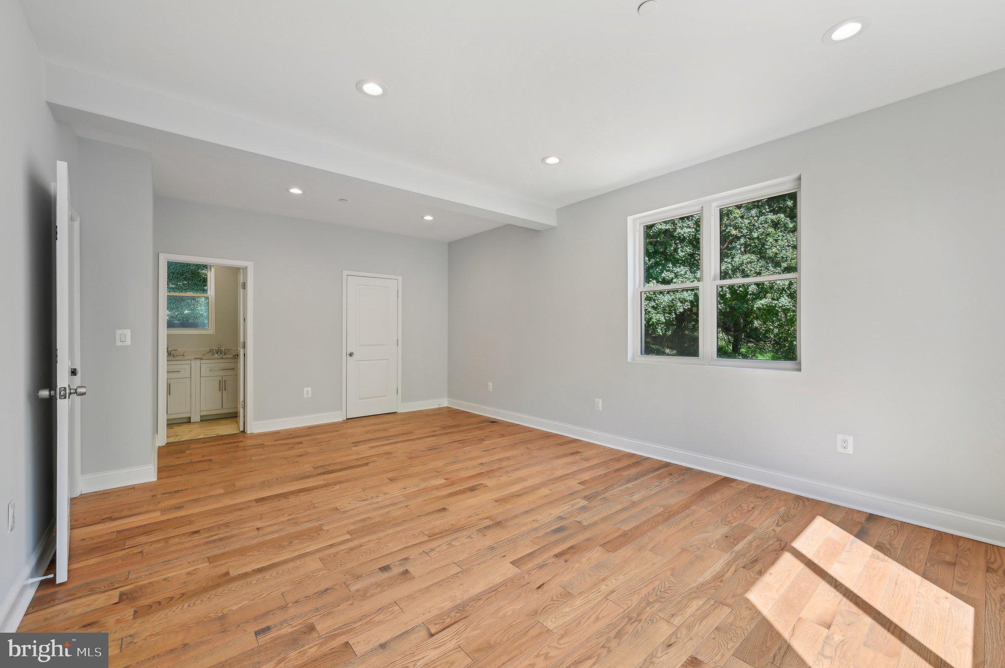 PARKTON - Residential
