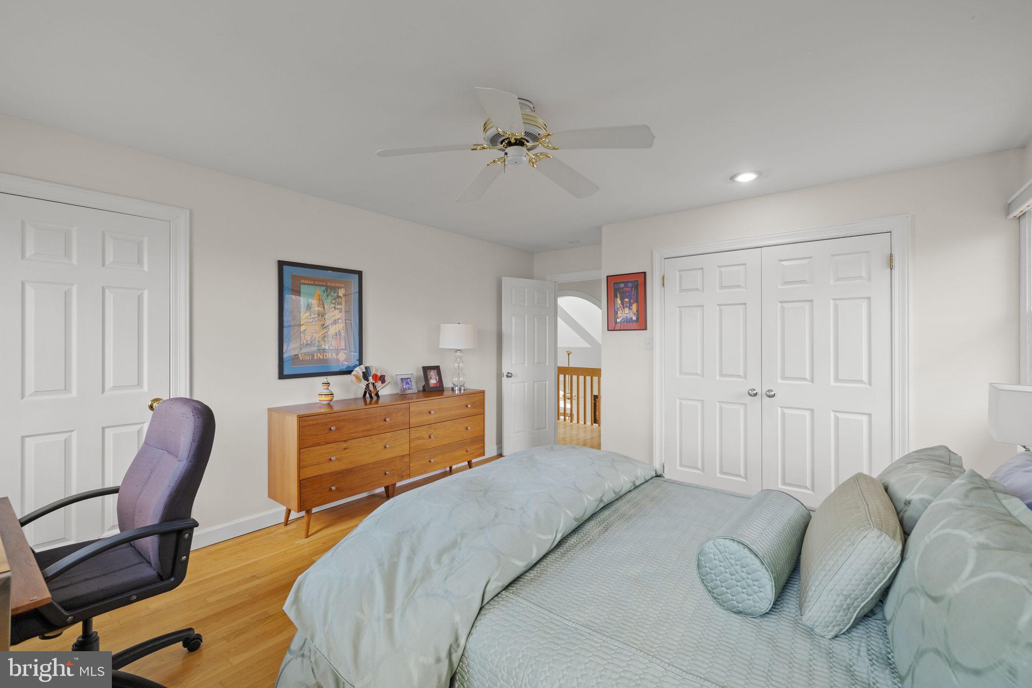 WHITE GATE - Residential